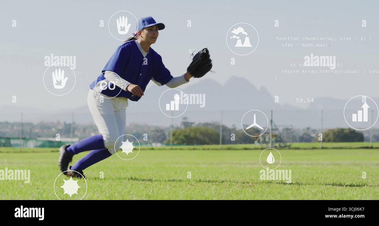 Fielding Baseballspieler mit blauem Trikot, der im Außenfeld Ball fängt, mit Handschuh und Datensymbolen Stockfoto