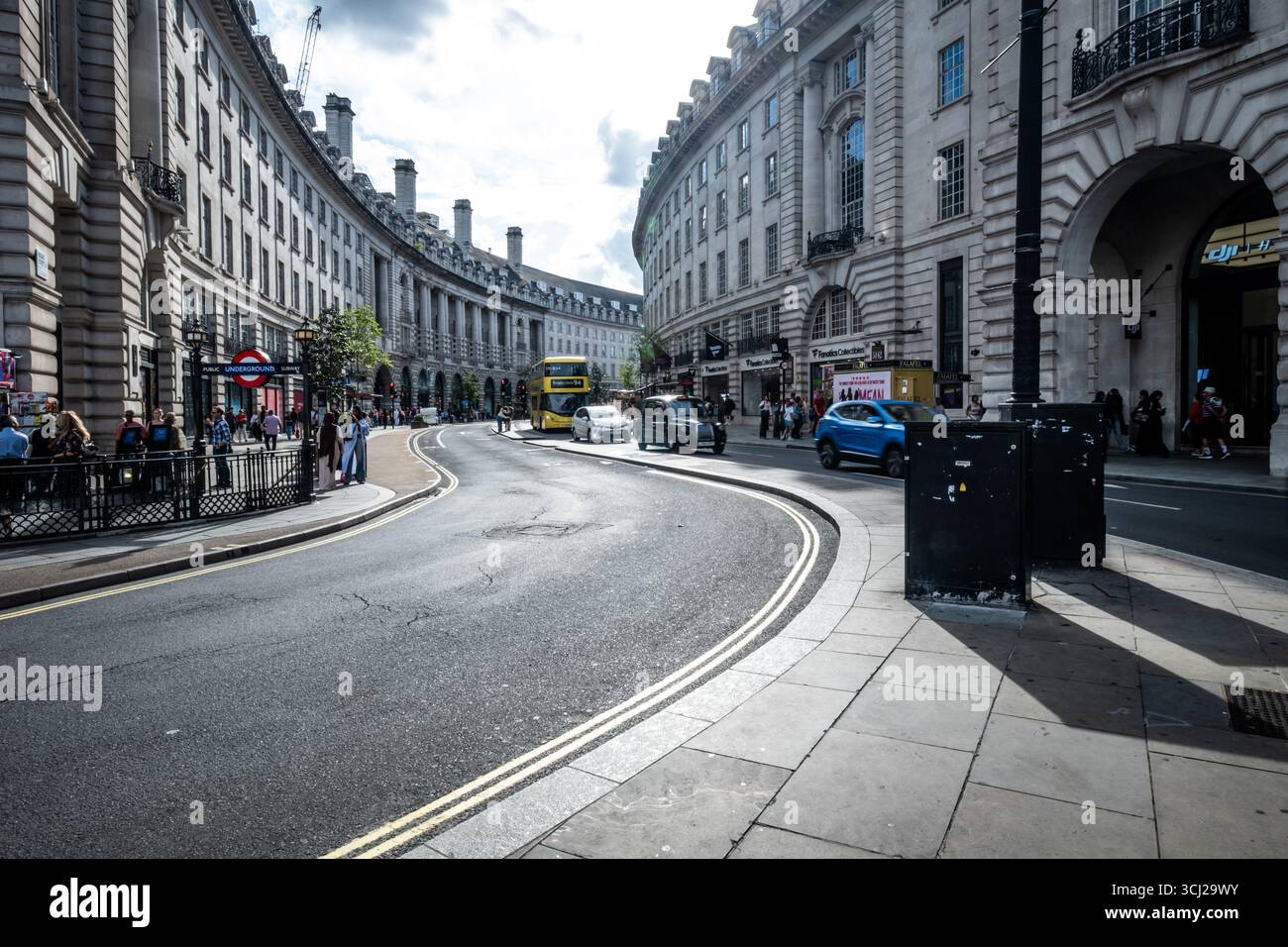 Street of London – Urban Life und City Vibes Stockfoto