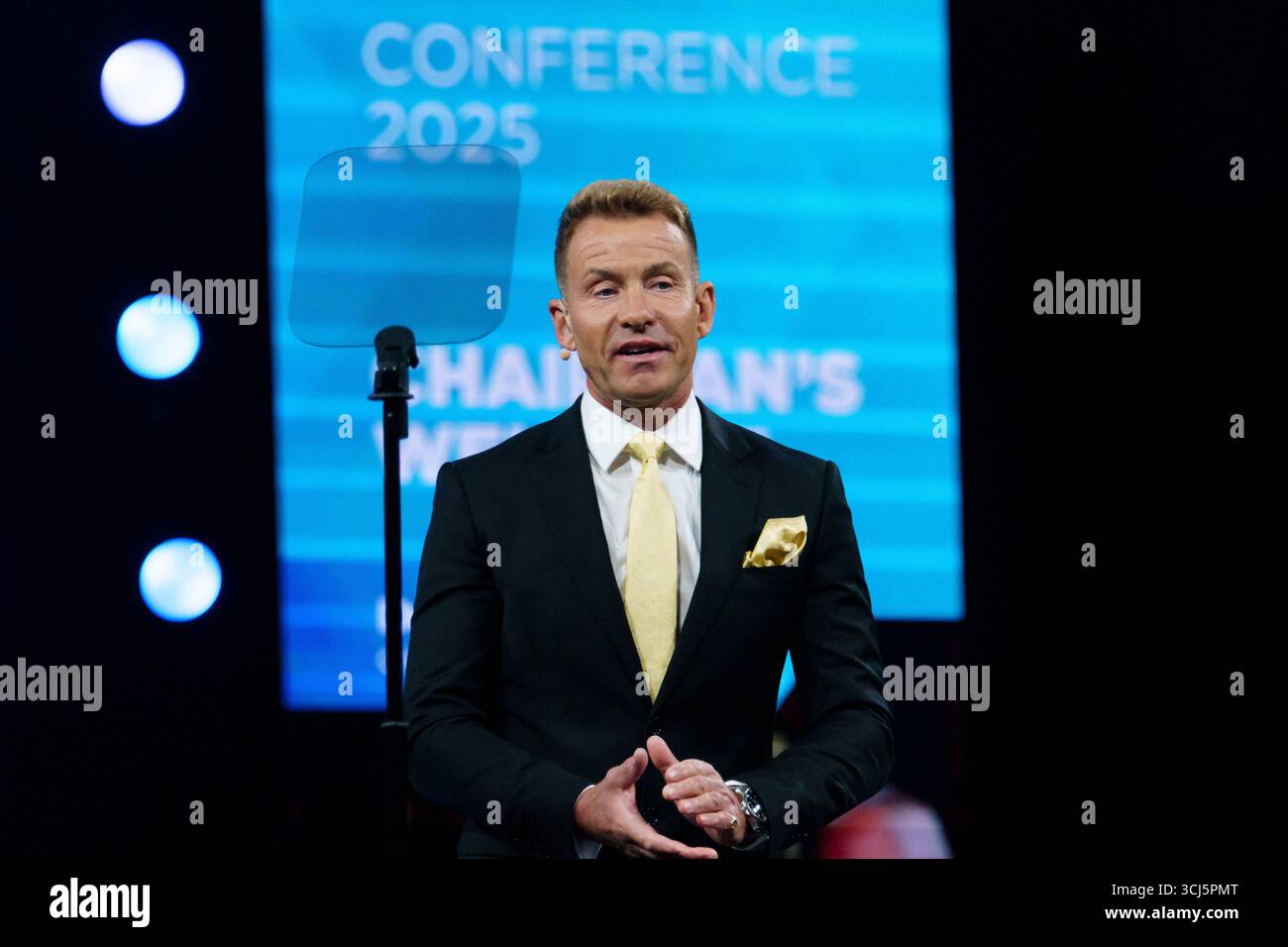 Birmingham NEC. Freitag, 5. September 2025. Dr. David Bull, Vorsitzender der Reformpartei, hält eine Rede auf der Parteikonferenz. Bridget Catterall/AlamyLiveNews Stockfoto