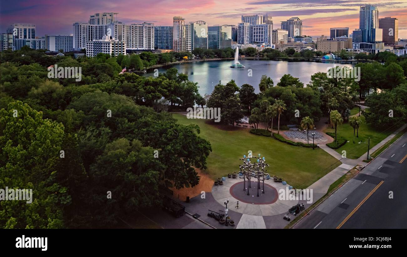 Lake Eola Park Aerial - Lake Eola Memorial Wasserbrunnen Stockfoto