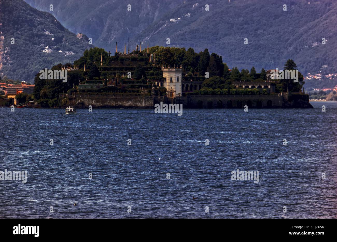 STRESA, ITALIEN 5. AUGUST 2025: Isola Bella am Lago Maggiore im Piemont. Stockfoto