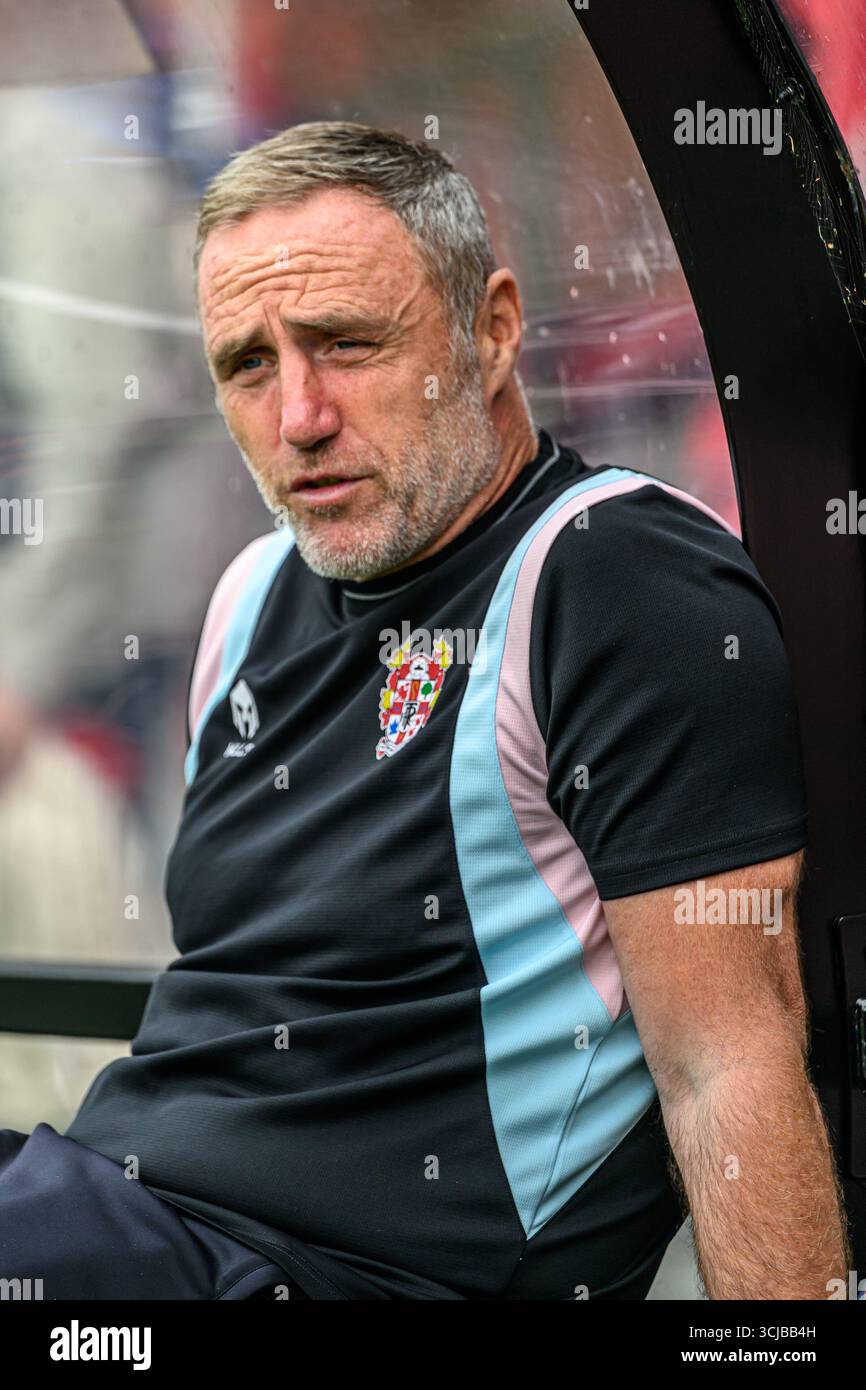 Andy Crosby, Teammanager des Tranmere Rovers FC während des Spiels der Sky Bet League 2 zwischen Salford City und Tranmere Rovers im Peninsula Stadium, Salford, am Samstag, den 6. September 2025. (Foto: Ian Charles | MI News) Credit: MI News & Sport /Alamy Live News Stockfoto