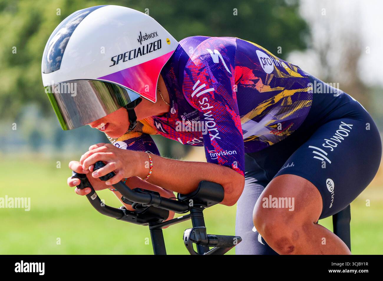 Femke Gerritse – Team SD Worx – ProTime während der Stage 5 Doetinchem-Westendorp ITT der Simac Ladies Tour 2025 am 6. September 2025 in Doetinchem, Niederlande. (Quelle: Warz Brinkerhof/MTB-Foto/Alamy Live News) Stockfoto