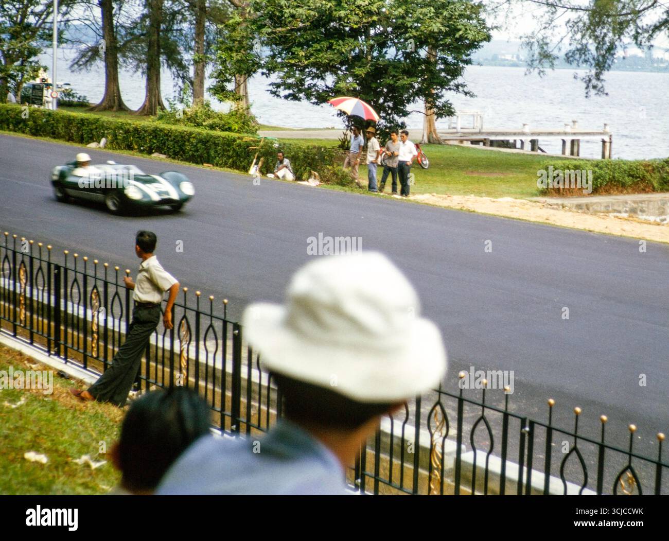Lola Mk1 Car konkurriert beim Formule Libre Johore Grand Prix Motorsport Event, Johor Bahru, Malaysia, 2. September 1963 Stockfoto