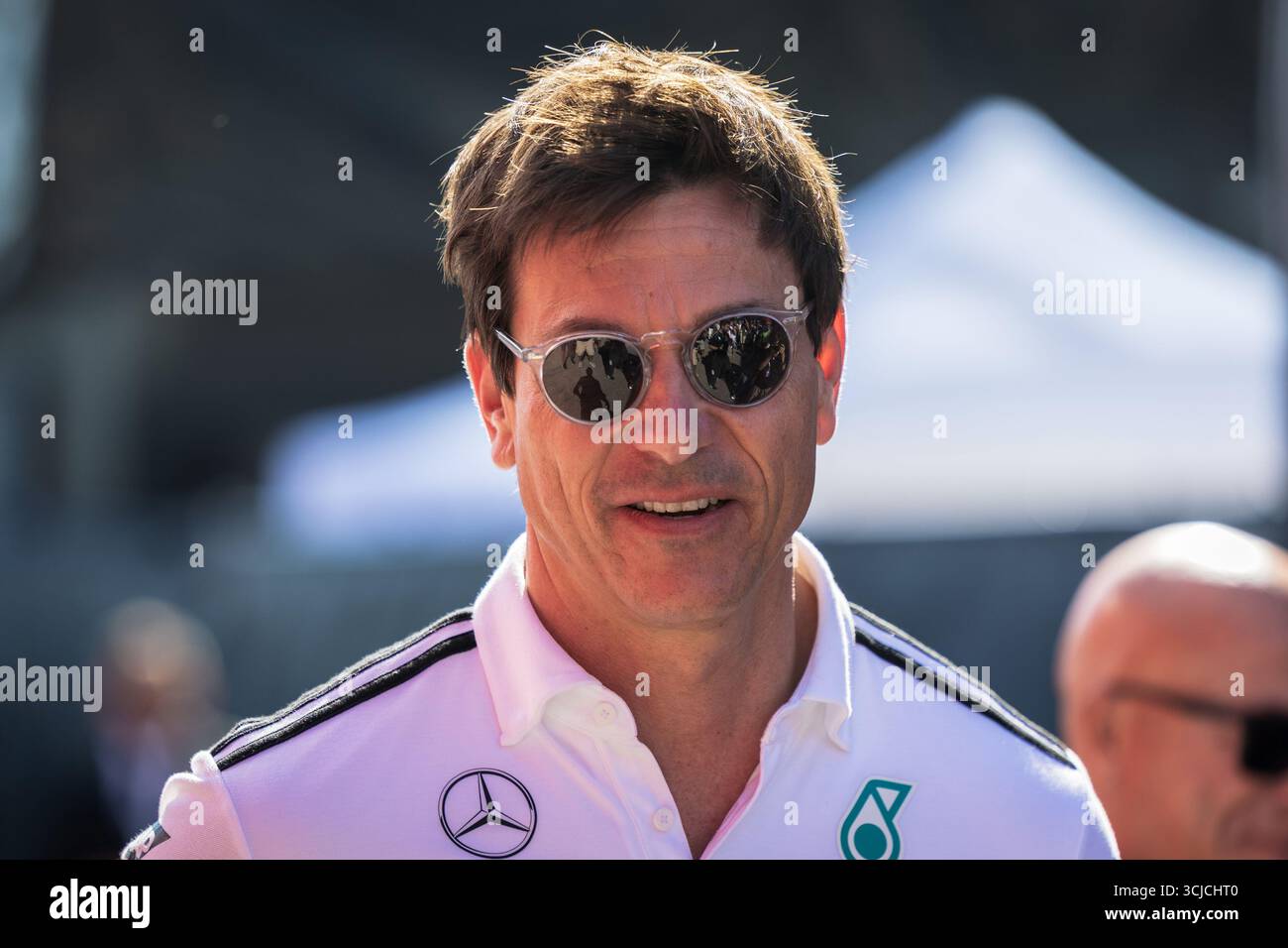 Autodromo di Monza, Monza, Italien. 6.September 2025; Toto Wolff aus Österreich und das Mercedes-AMG PETRONAS F1 Team kommen während des Formel-1-Grand-Prix Italiens im Fahrerlager an. Credit: Jay Hirano/AFLO/Alamy Live News Stockfoto