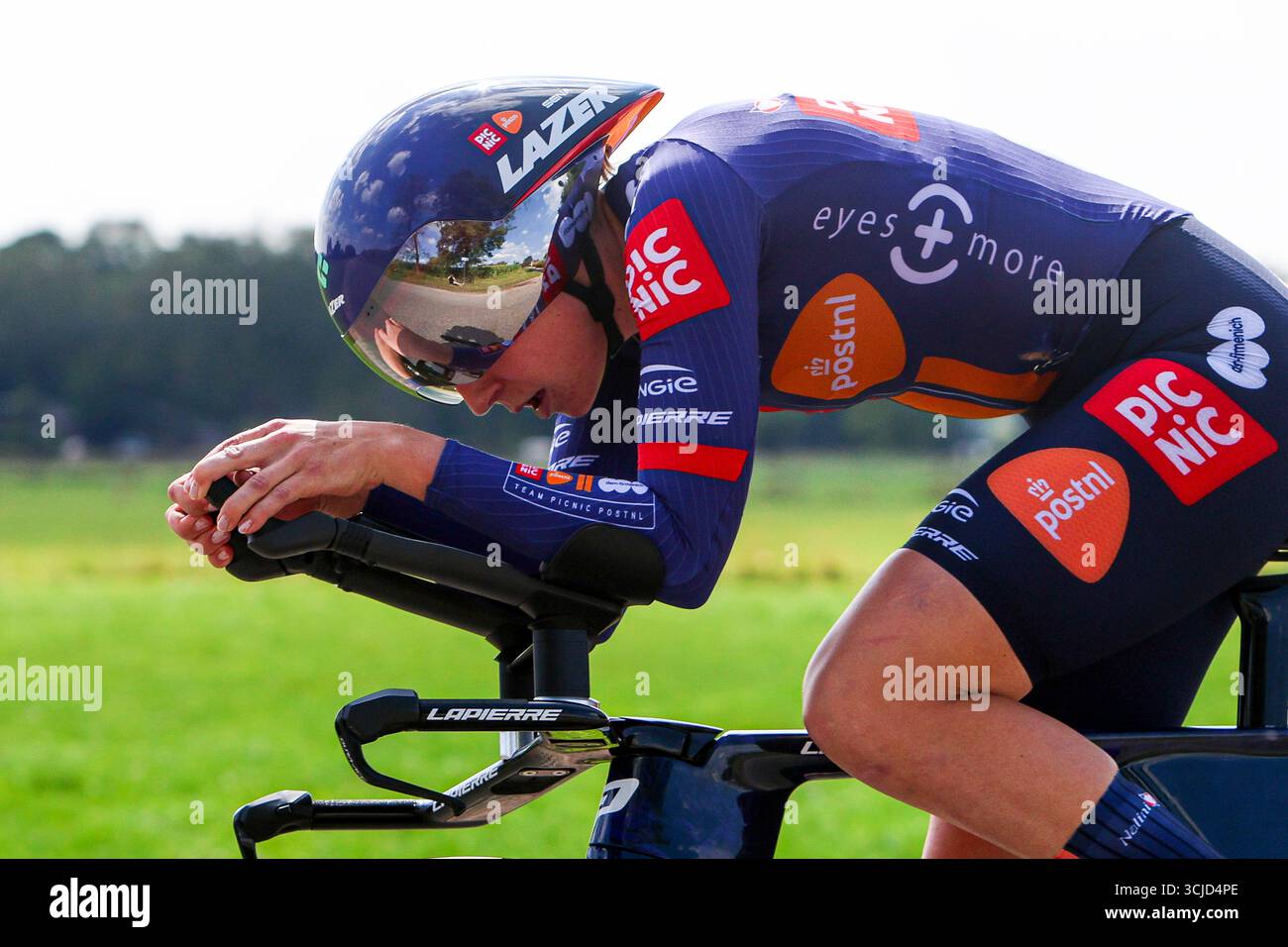 Megan Jastrab – Team Picnic PostNL trat am 6. September 2025 in Doetinchem-Westendorp ITT der Simac Ladies Tour 2025 in Doetinchem, Niederlande, an. (Quelle: Warz Brinkerhof/MTB-Foto/Alamy Live News) Stockfoto