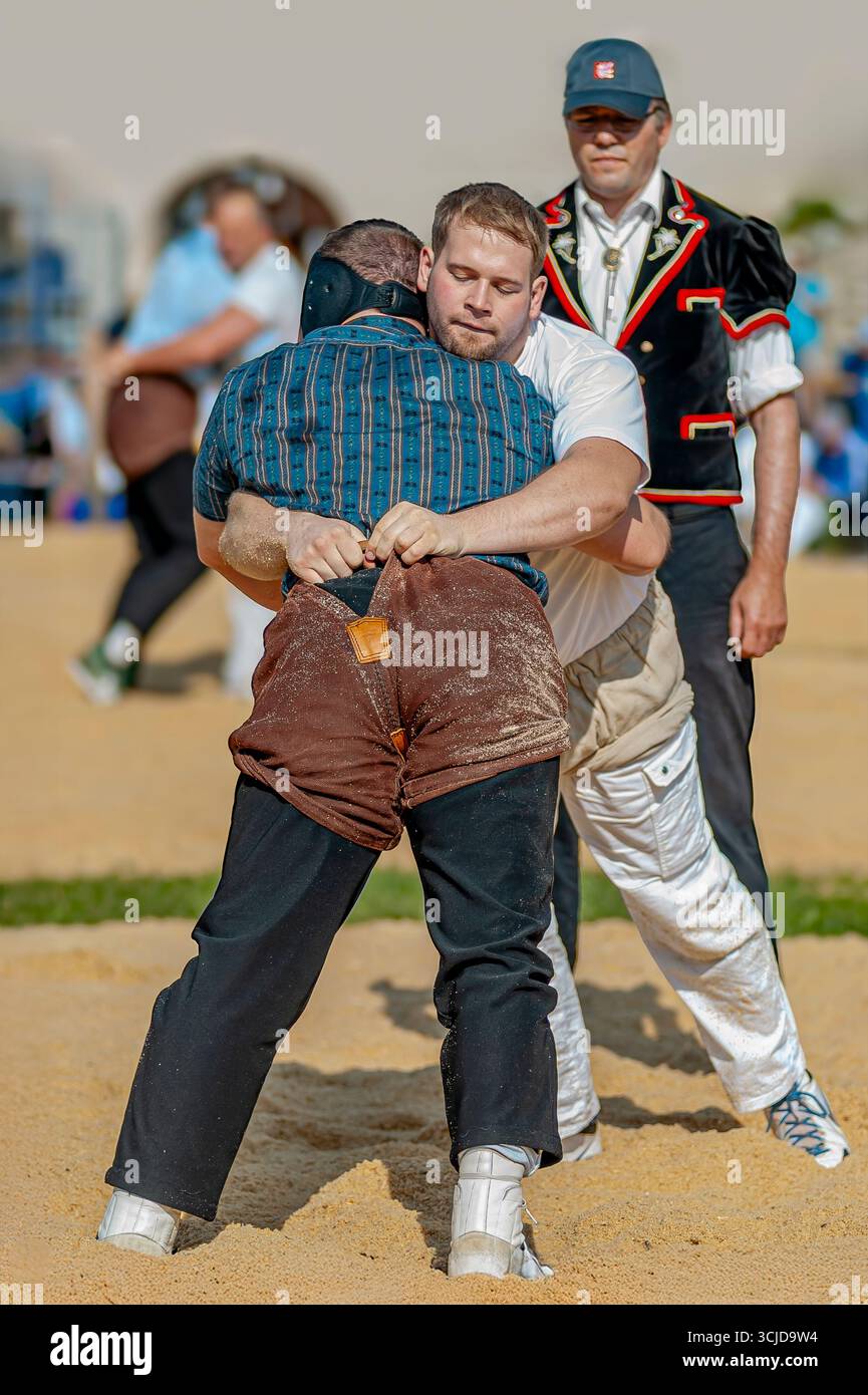 Schweizer Wrestler kämpfen bei der NOS 2012 in Silvaplana, Schweiz Stockfoto