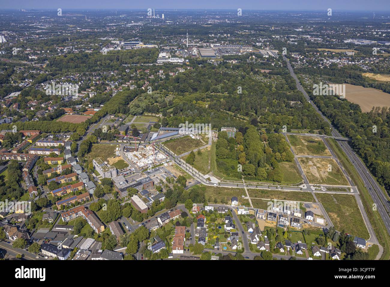 Aus der Vogelperspektive, Ostpark Quartier Feldmark, ehemaliger alter Friedhof, Baustelle an der Alten Stadtgaertnerie, Baufreiwillige Feuerwehr Alt Stockfoto