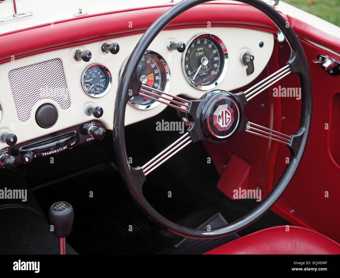 Klassisches MG-Innendesign Stockfoto