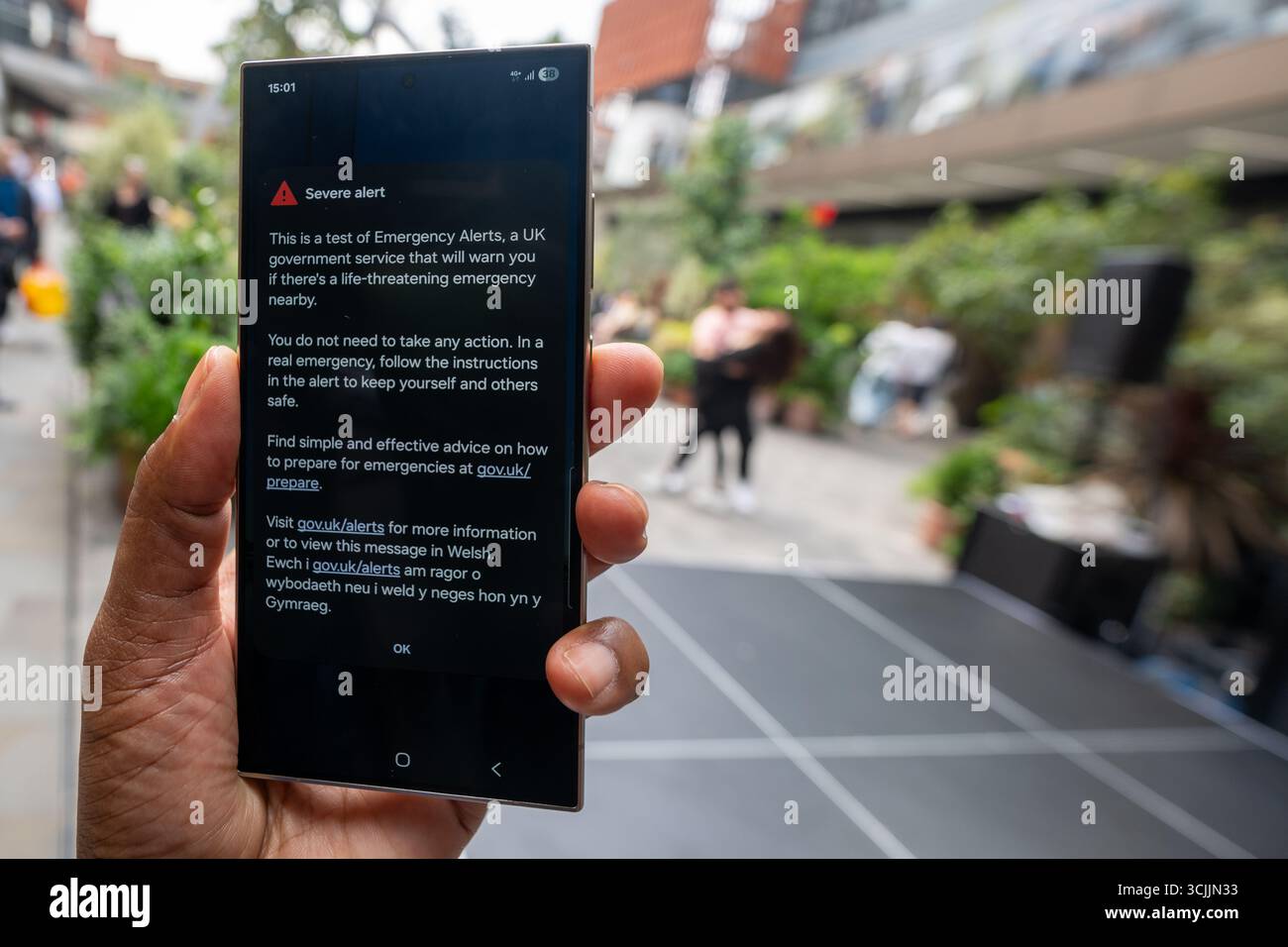 London, Großbritannien, 7. September 2025, die britische Regierung testete das System für schwerwiegende Alarmmeldungen an alle britischen Telefone am Sonntag, den 7. September um 15:00 Uhr. Andrew Lalchan Photography/Alamy Live News Stockfoto