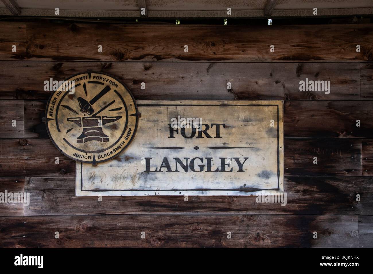 Schild für die Junior-Schmiede Fort Langley an der Fort Langley National Historic Site in Langley, British Columbia, Kanada Stockfoto
