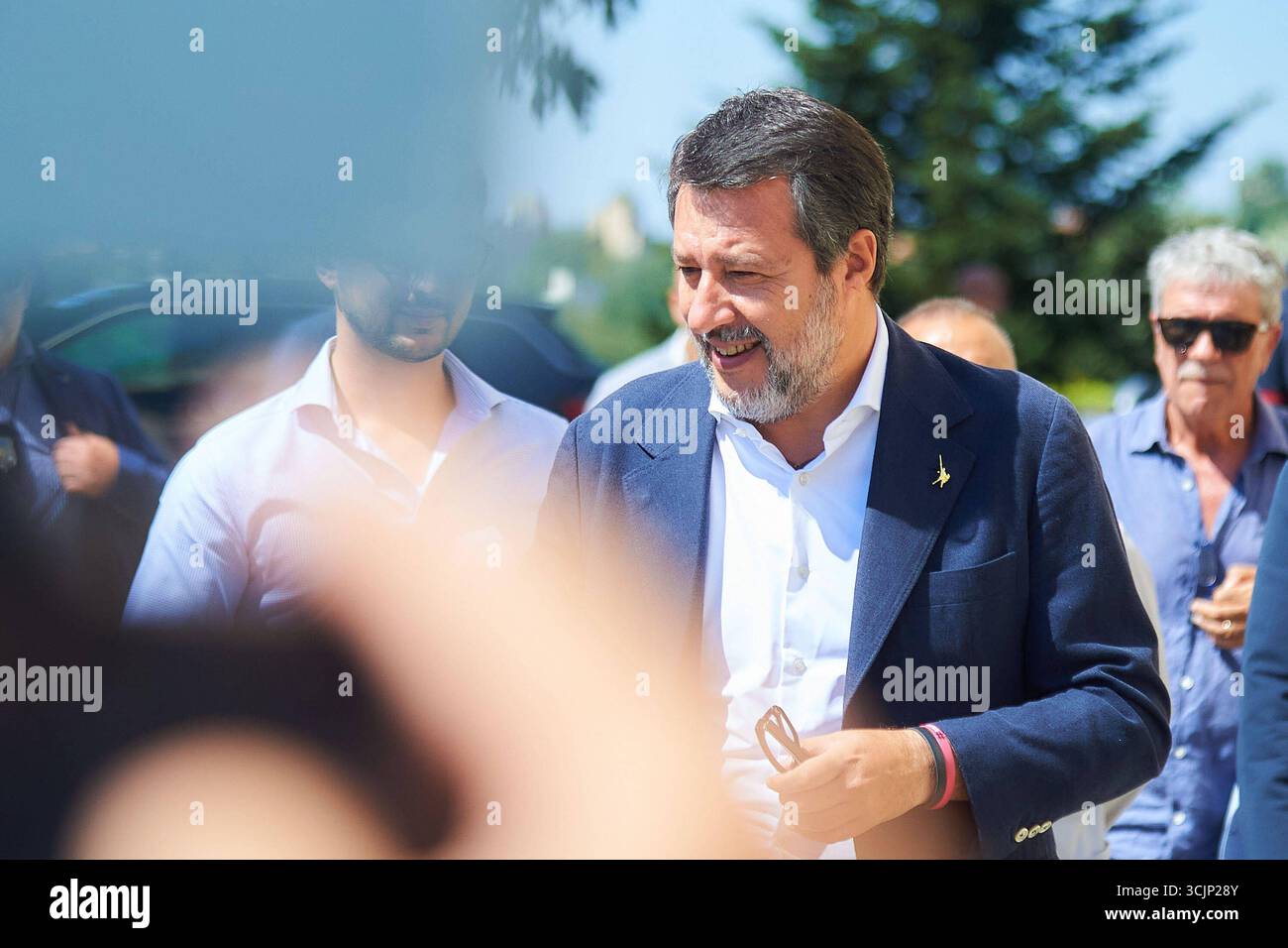 Nachrichten - Matteo Salvini eröffnet die Lega-Wahlkampagne in Kalabrien für die Regionalwahlen mit Roberto Occhiuto e Claudio Durigon Matteo Salvini eröffnet die Legas-Wahlkampagne in Kalabrien für die Regionalwahlen. Während Matteo Salvini den Wahlkampf der Lega in Kalabrien für die Regionalwahlen mit Roberto Occhiuto e Claudio Durigon, News in Catanzaro, Italien, 08. September 2025 Catanzaro Parco biodiversita mediterranea Michele Traversa Italien Copyright: XAntonioxMoniacix/xLiveMediax LPN_2014757 Stockfoto