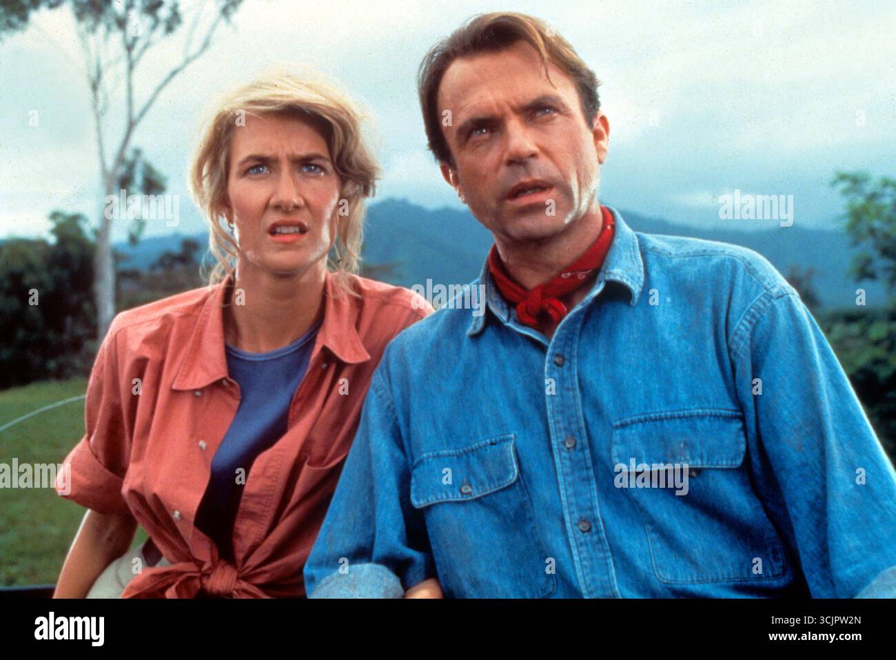 LAURA DEN und SAM NEILL in JP (1993) – Originaltitel: JURASSIC PARK – Regie: STEVEN SPIELBERG. Quelle: AMBLIN/UNIVERSAL/Album Stockfoto