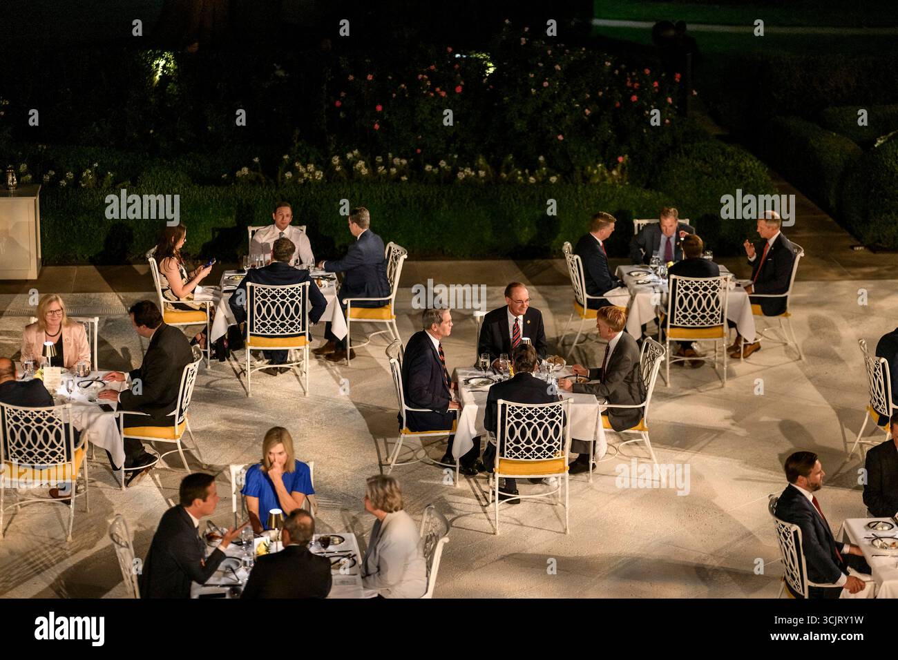 Washington, Usa. September 2025. US-Präsident Donald Trump, Gastgeber des Kongresses während seiner ersten Veranstaltung im Rose Garden, seit er es im Weißen Haus mit Pflasterstein bedeckt, am 5. September 2025 in Washington, D.C. Credit: Daniel Torok/White House Photo/Alamy Live News Stockfoto