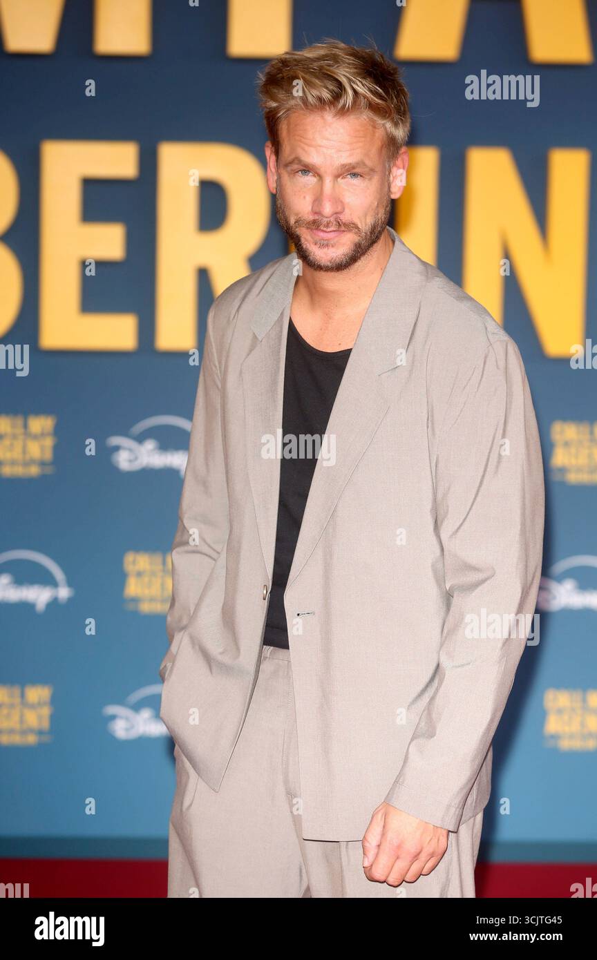 Frederic Heidorn bei der Premiere der Disney Serie Call My Agent Berlin im Colosseum Kino. Berlin, 08.09.2025 *** Frederic Heidorn bei der Premiere der Disney-Serie Call My Agent Berlin im Colosseum Cinema Berlin, 08 09 2025 Foto:xD.xHerrickx/xFuturexImagex Agent 5953 Stockfoto