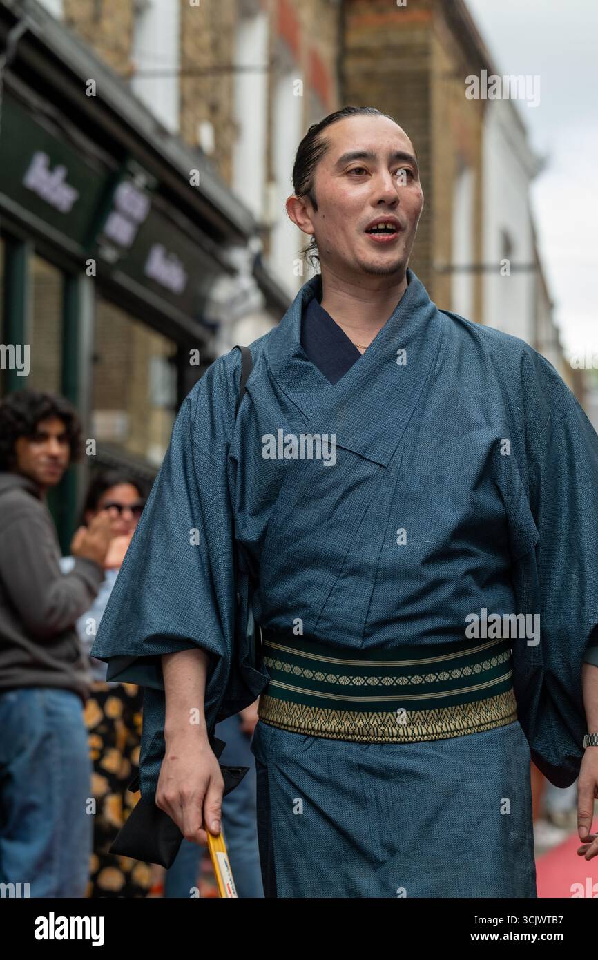 London, Großbritannien, 7. September 2025, Festival for Peace 2025, eine Feier der Kultur, Kreativität und des Zusammenlebens. Zusammenführung verschiedener Gemeinschaften durch Mode, Tanz und Musik – mithilfe von Kreativität zur Förderung des gegenseitigen Verständnisses und der Wertschätzung. Es war inspirierend zu sehen, wie sich so viele Menschen mit der Botschaft der Zweisamkeit beschäftigten. Andrew Lalchan Photography/Alamy Live News Stockfoto