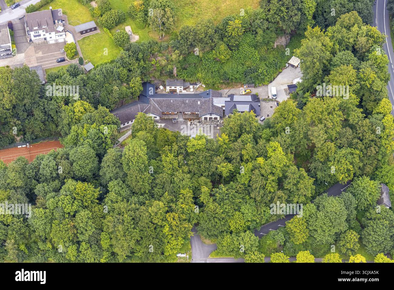 Aus der Vogelperspektive, Kaiser-Heinrich-Bad, Mineralquelle, Belecke, Warstein, Sauerland, Nordrhein-Westfalen, Deutschland Stockfoto