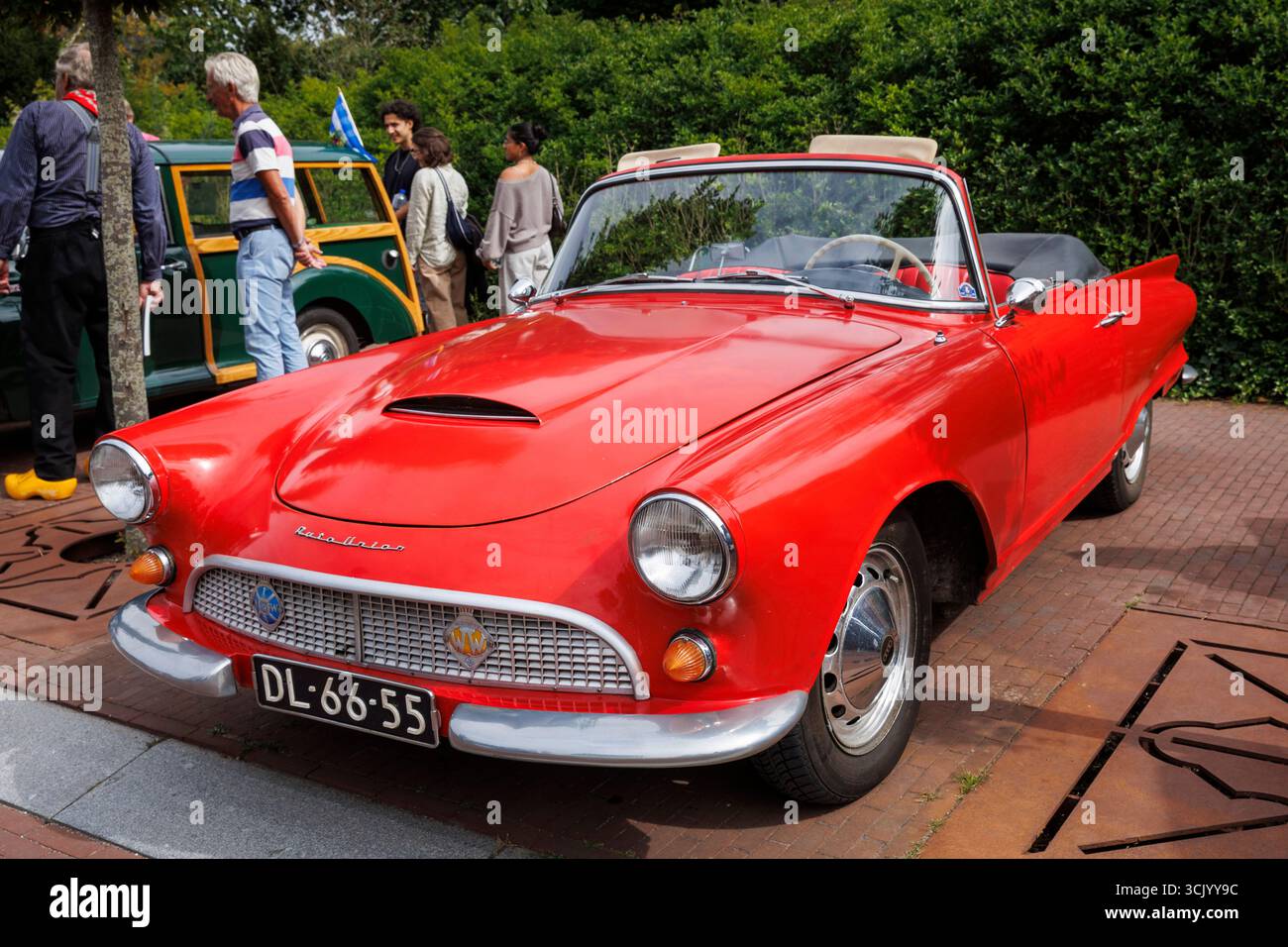 Oostkapelle, alte Auto Union 1000 SP, Walcheren, Zeeland, Niederlande. Zwischen 1961 und 1965 waren es 1640 Fahrzeuge dieses Modells Stockfoto