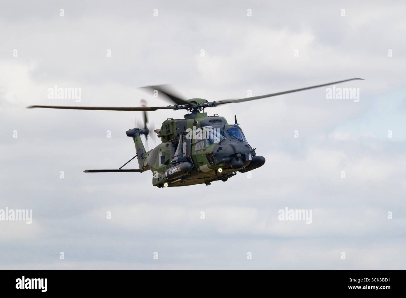 NHIndustries Hubschrauber NH90TTH Taktischer Transporthubschrauber 7937 des Transporthubschrauberregiments 10 Luftfahrtorganisationen der Deutschen Armee werden beim RIAT ausgestellt Stockfoto