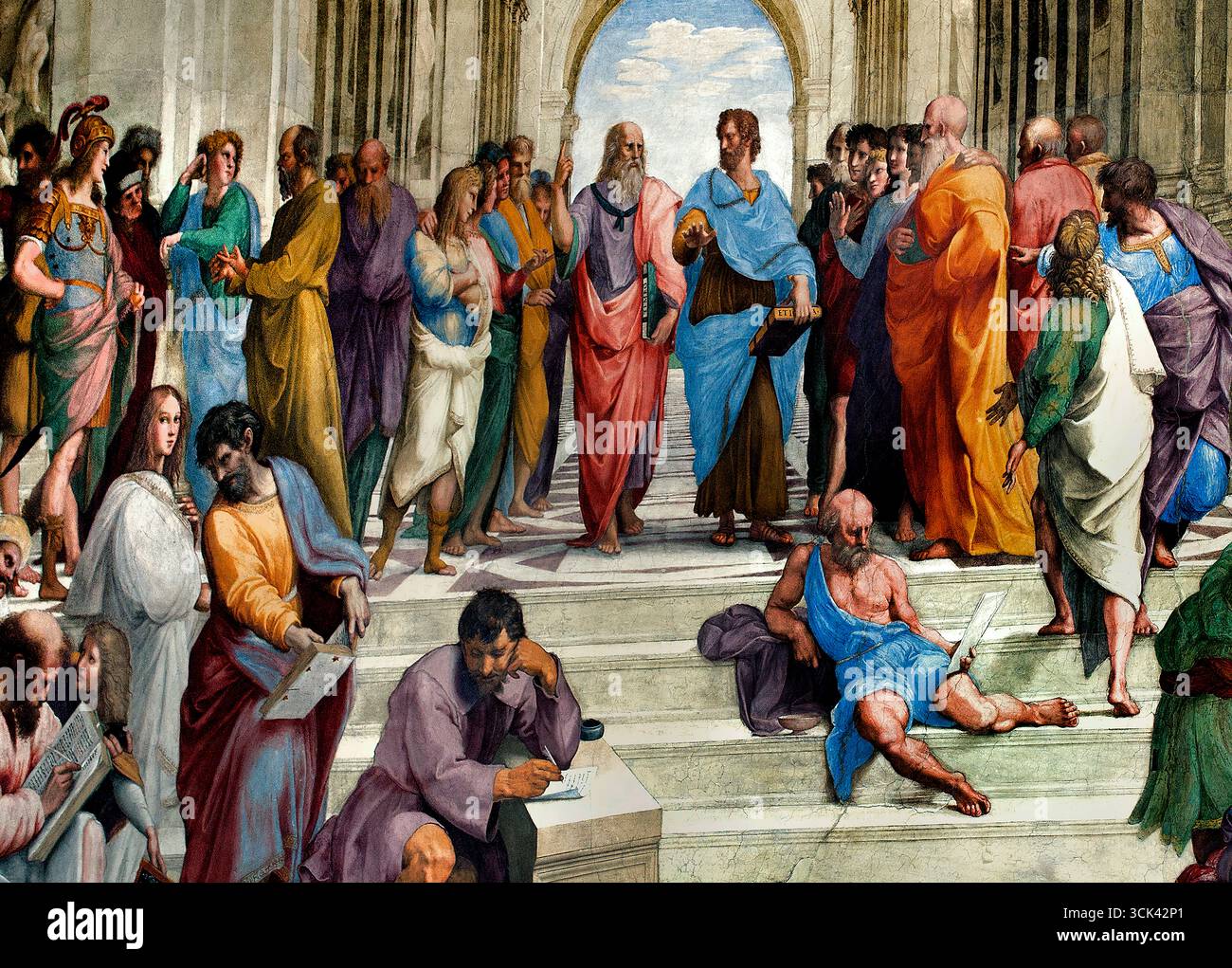Die Schule von Athen von Alvarez Enciso Domingo 1737–1800) war ein spanischer Maler Spanien, nach Raffaello Sanzio da Urbino auf der linken Seite Plato und Aristoteles auf der rechten Seite (Schule von Athen, Fresko (1508–11) gemalt des Künstlers Raphael, in der Stanza della Segnatura, einem Raum in den Privatwohnungen von Papst Julius II. Im Vatikan). Die Schule von Athen ist ein berühmtes Renaissance-Fresko von Raphael, das Philosophie und das intellektuelle Streben nach Wissen symbolisiert. Das Gemälde zeigt eine große klassische Zusammenkunft von antiken griechischen Philosophen, Mathematikern und Wissenschaftlern. Stockfoto