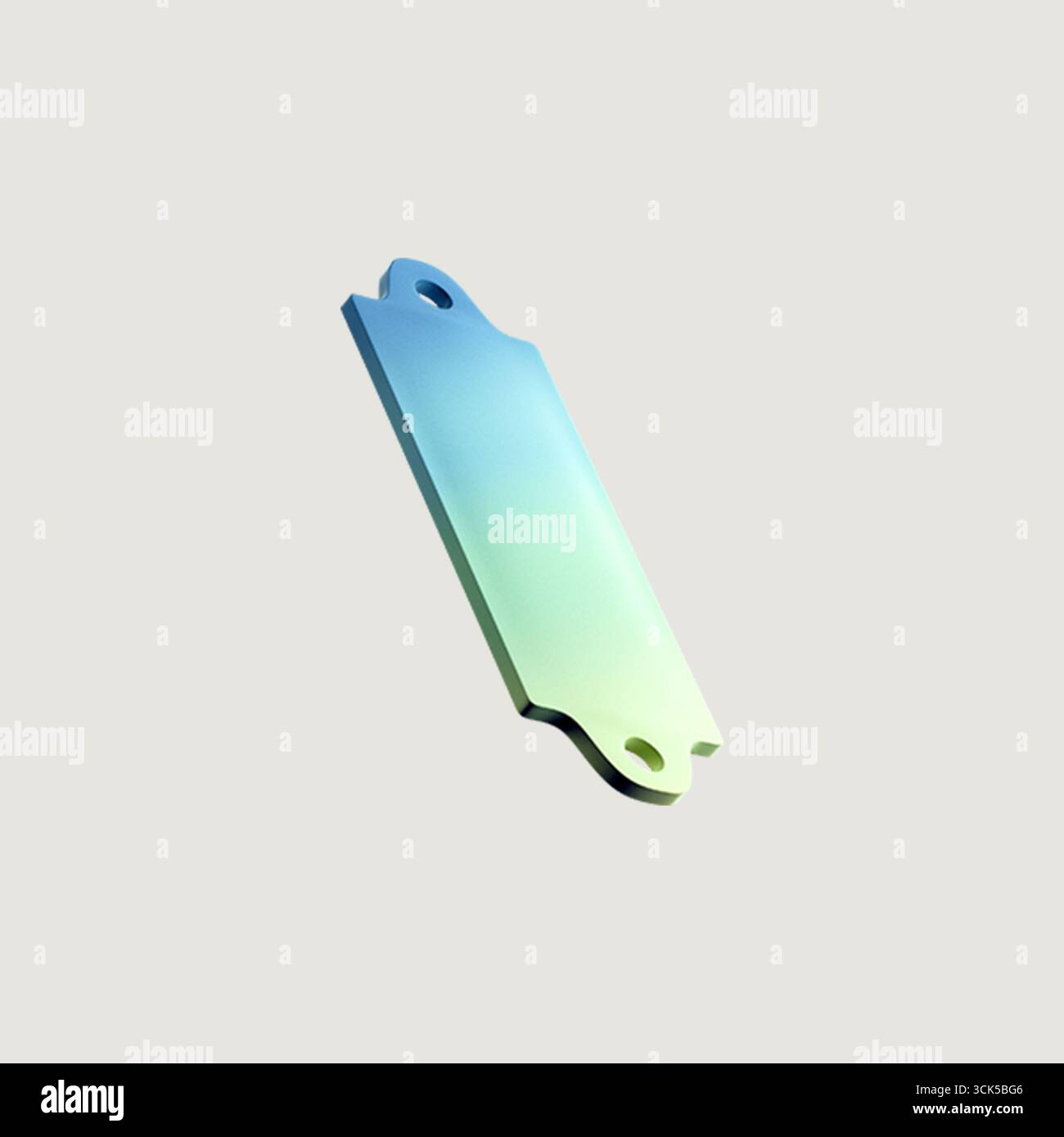 Ein schlankes, verlaufsfarbenes Metallobjekt mit zwei Löchern, möglicherweise ein Bauteil oder ein dekoratives Teil. Stockfoto