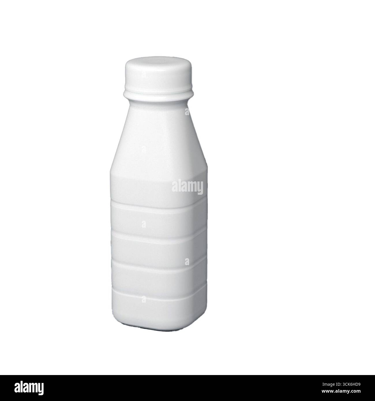 Eine einfache weiße Plastikflasche, die häufig für Getränke oder Milchprodukte verwendet wird. Stockfoto