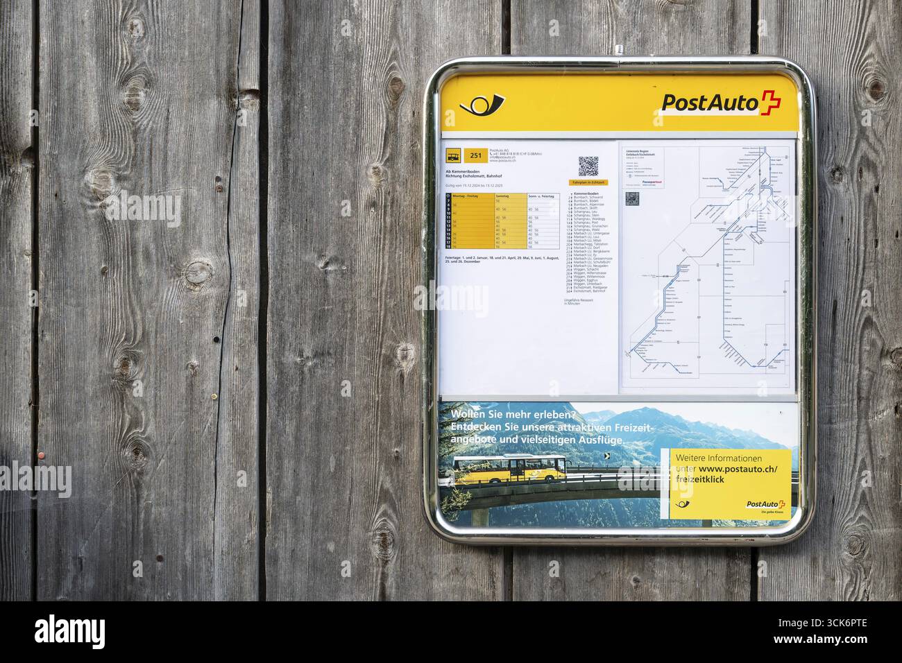 Fahrplan Kemmeribodenbad Postbus, Schangnau, Schweiz Stockfoto