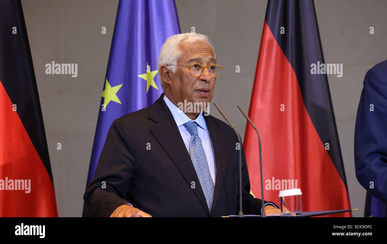 Berlin, Deutschland, 10. September 2025. Pressekonferenz von Bundeskanzler Friedrich Merz (DE) mit dem Präsidenten des Europäischen Rates, António Costa (EU). Foto: Klaus Kroenert Credit: Klaus Kroenert/Alamy Live News Stockfoto
