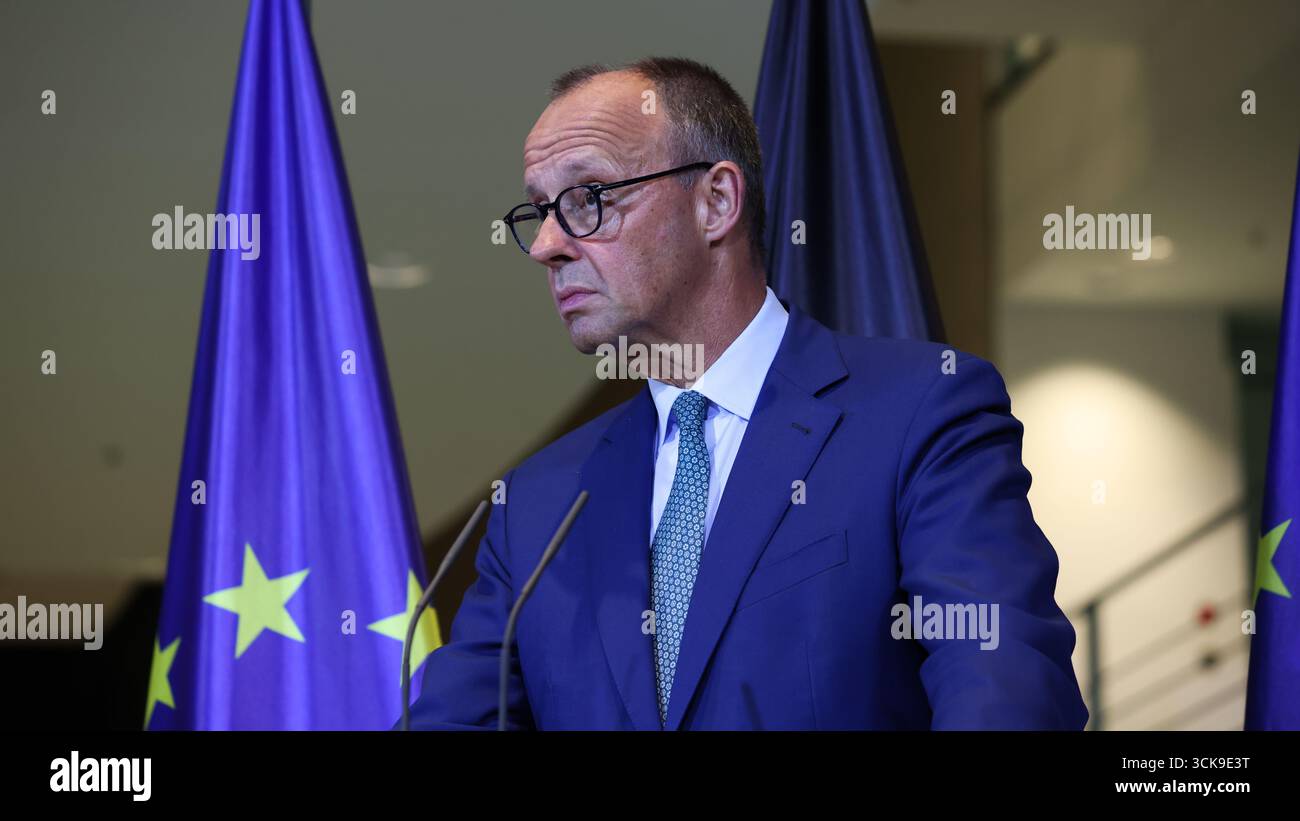 Berlin, Deutschland, 10. September 2025. Pressekonferenz von Bundeskanzler Friedrich Merz (DE) mit dem Präsidenten des Europäischen Rates, António Costa (EU). Foto: Klaus Kroenert Credit: Klaus Kroenert/Alamy Live News Stockfoto