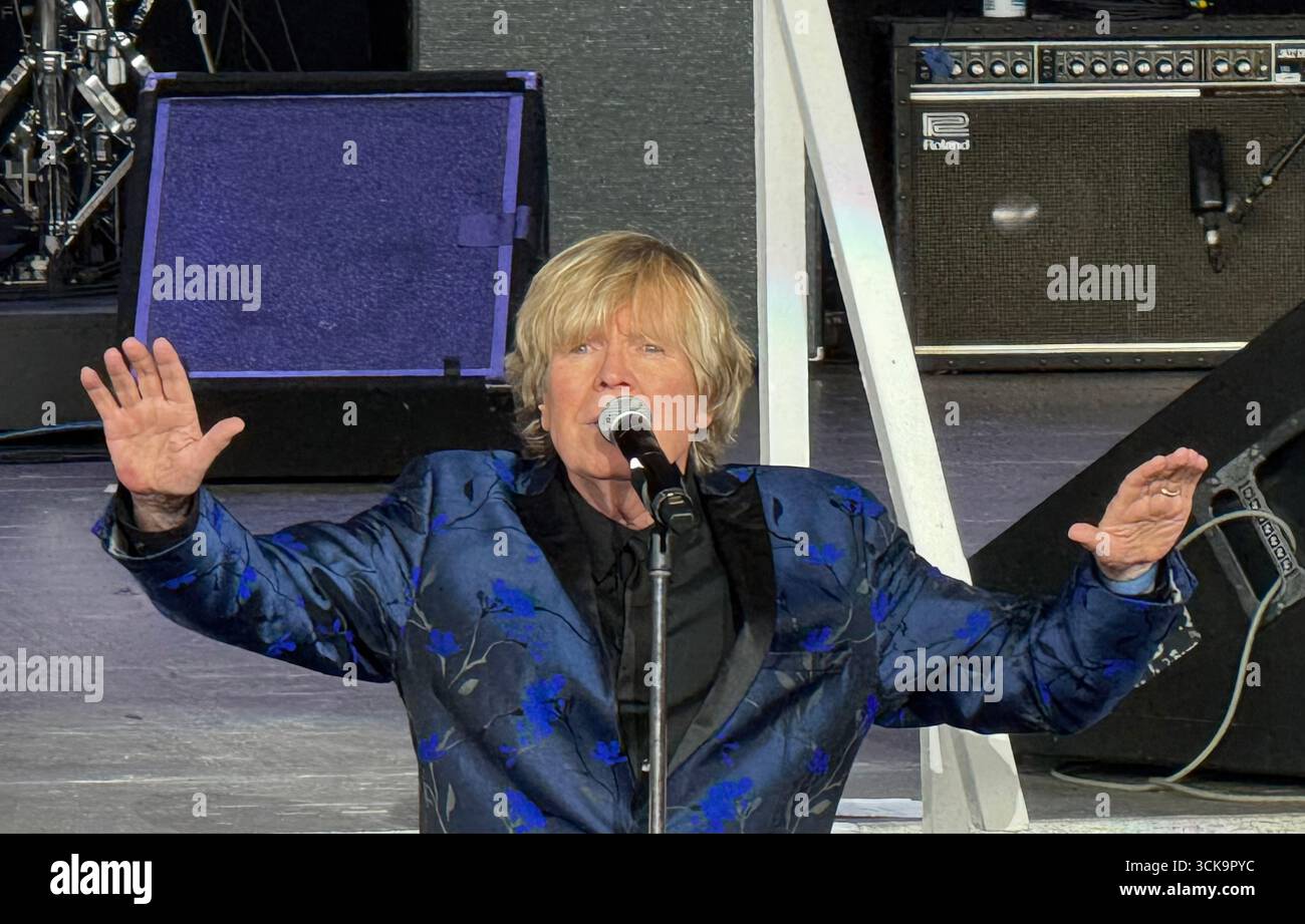 9/2025 Hiolmdel, NJ Hermans Hermits Frontmann Peter Noone tritt im PNC Bank Arts Center John Barrett/PHOTOlink auf Stockfoto