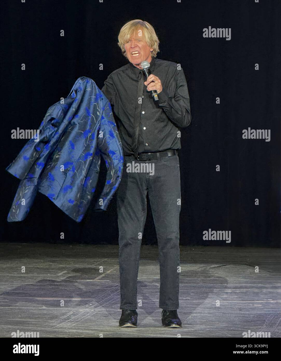 9/2025 Hiolmdel, NJ Hermans Hermits Frontmann Peter Noone tritt im PNC Bank Arts Center John Barrett/PHOTOlink auf Stockfoto