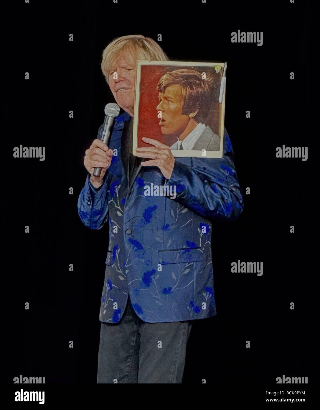 9/2025 Hiolmdel, NJ Hermans Hermits Frontmann Peter Noone tritt im PNC Bank Arts Center John Barrett/PHOTOlink auf Stockfoto