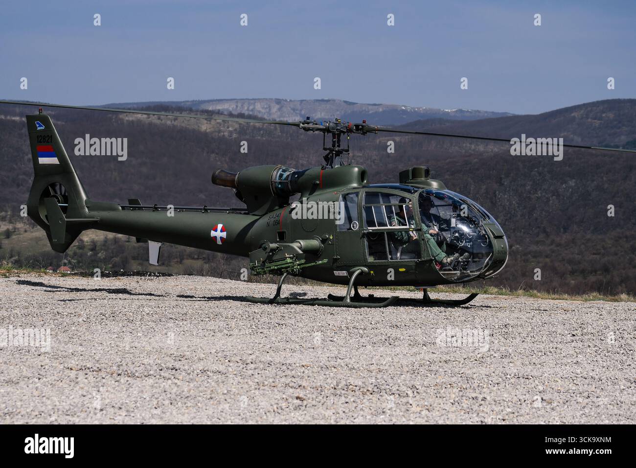 Die serbische Armee Gama Gazelle startet Stockfoto