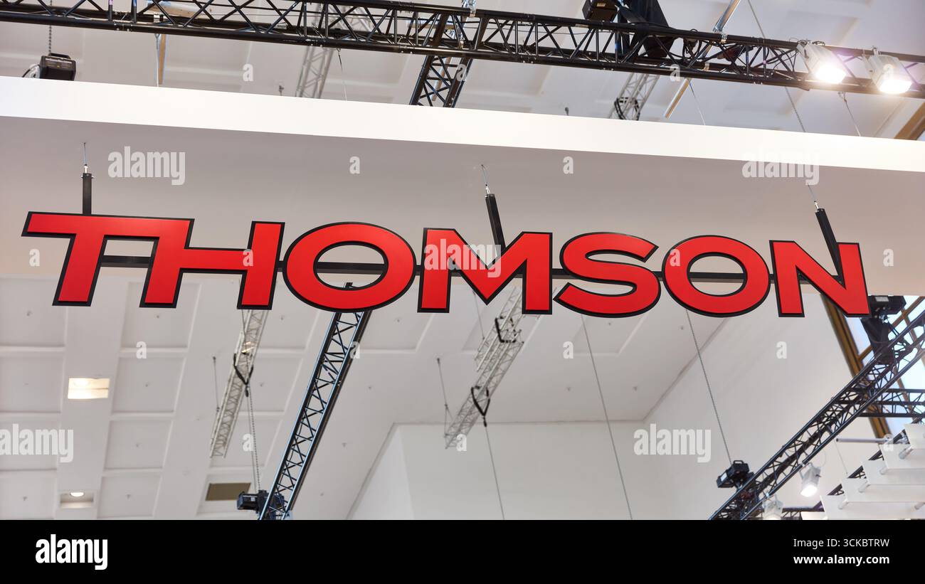 BERLIN, DEUTSCHLAND - 7. September 2025: Foto des THOMPSON Markenlogos auf der IFA Consumer Electronics Messe Stockfoto