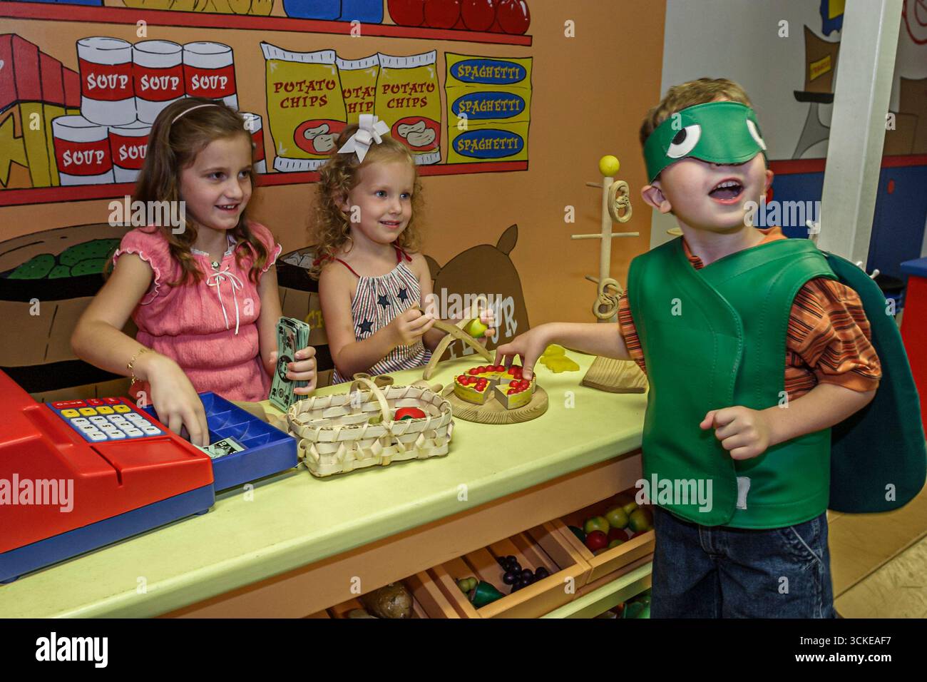 Alabama Madison County, Huntsville, EarlyWorks Kindermuseum, Geschichte, Sammlungen, Ausstellungsausstellung Sammlung, fördern, Produktprodukte Verkauf anzeigen Stockfoto