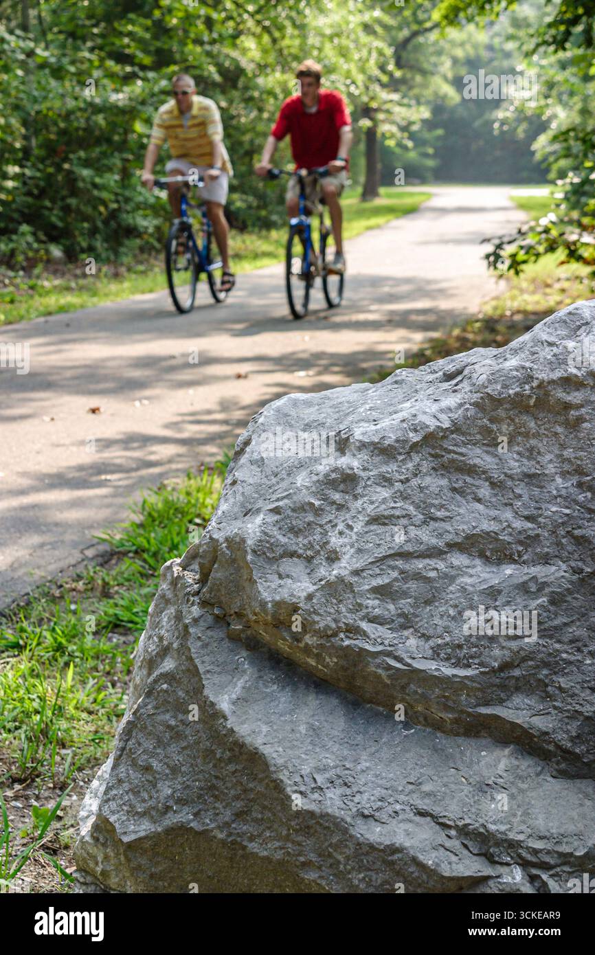 Huntsville Alabama, Land Trust Fahrrad- und Wanderwege, Fahrradfahrer Fahrrad-Fahrer Fahrräder, natürliche Landschaft Stockfoto