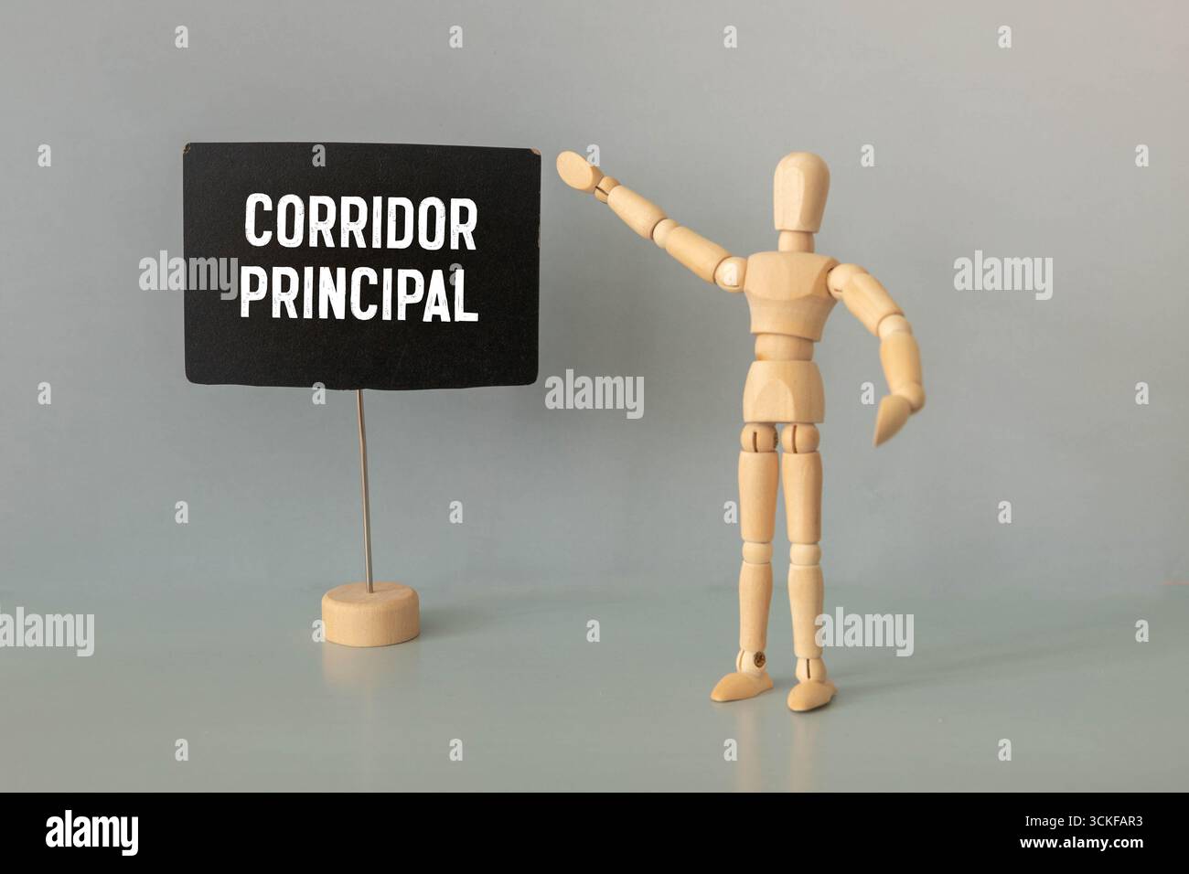 Text Corridor Principal auf Whitepaper. Stockfoto
