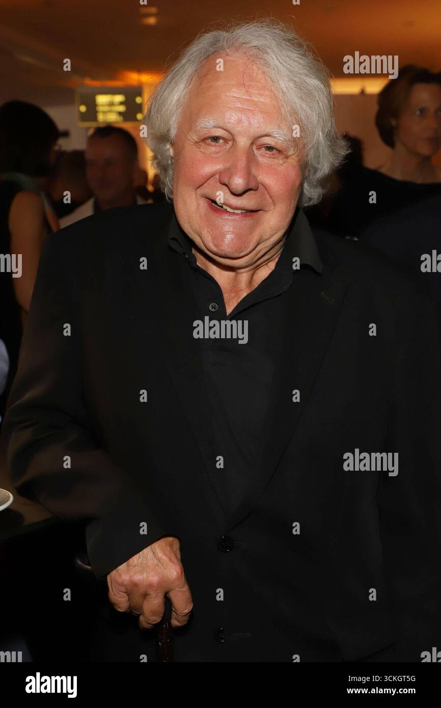 Radiopreis 2025 Peter Urban, Radiopreis 2025, Stage Theater neue Flora, Hamburg, 11.09.2025 *** Radio-Preis 2025 Peter Urban, Radio-Preis 2025, Stage Theater neue Flora, Hamburg, 11 09 2025 Copyright: XEventpressxBecherx Stockfoto