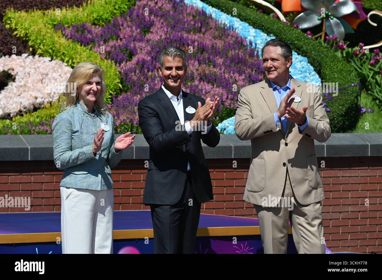 Disneyland Disneyland 20-jähriges Jubiläum Veranstaltungen Disneyland Jill Estorino, Josh D Amaro und Michael Moriarty in Hong Kong Disneyland am 12. September 2025 in Hong Kong. Hong Kong Disneyland veranstaltet heute eine Veranstaltung zum 20. Jahrestag der Eröffnung. Foto von Kobe Li/Nexpher Images Stockfoto