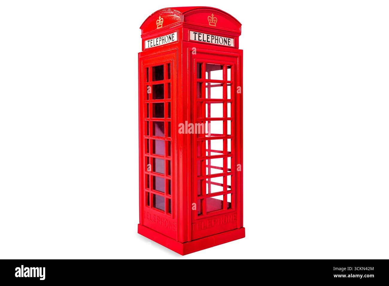 Traditionelle englische rote Telefonzelle, öffentliche Anrufbox auf weißem Hintergrund, isoliert. Stockfoto