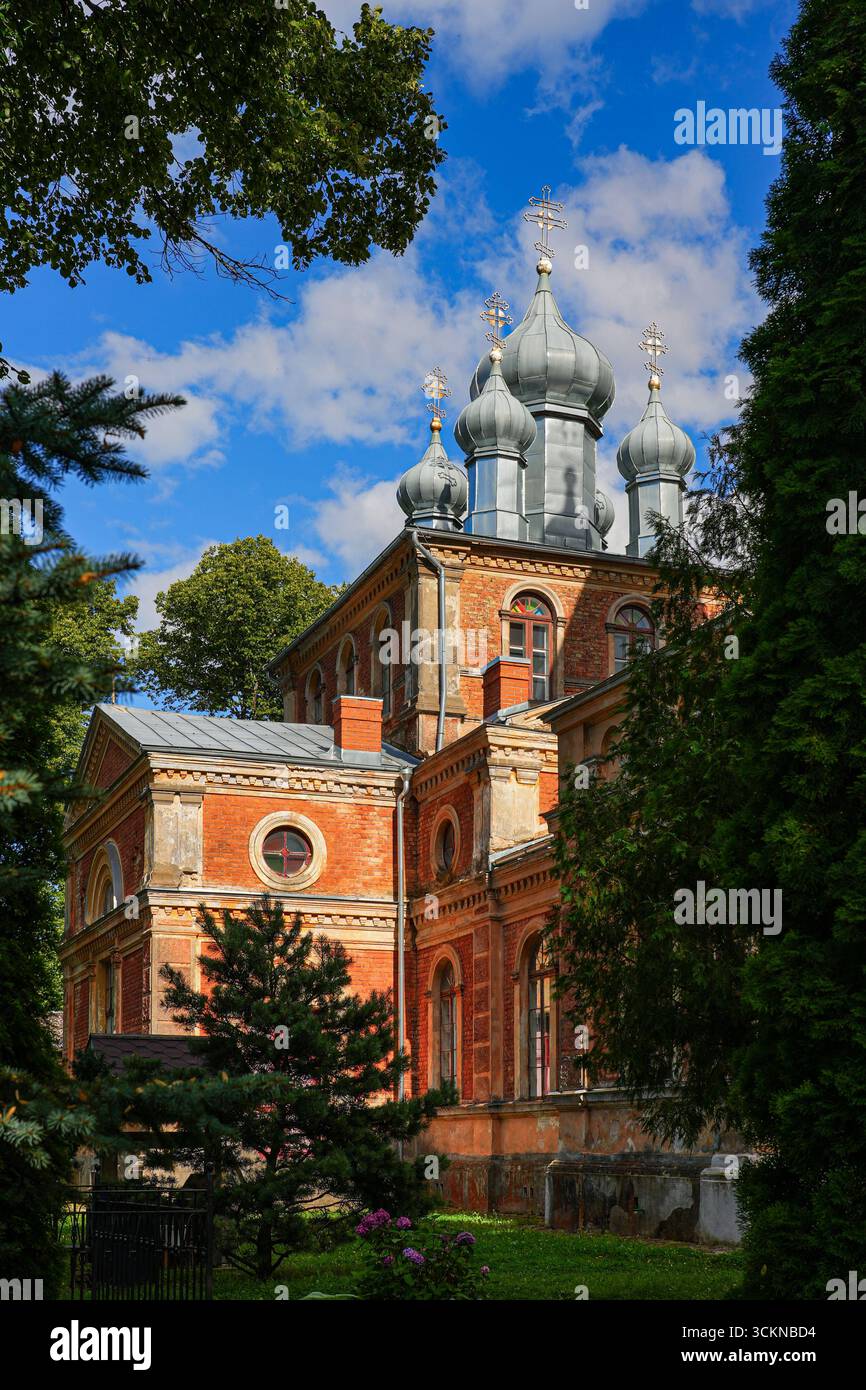 Die orthodoxe Kathedrale St. Isidor in Valga, Estland, im Baltikum Stockfoto
