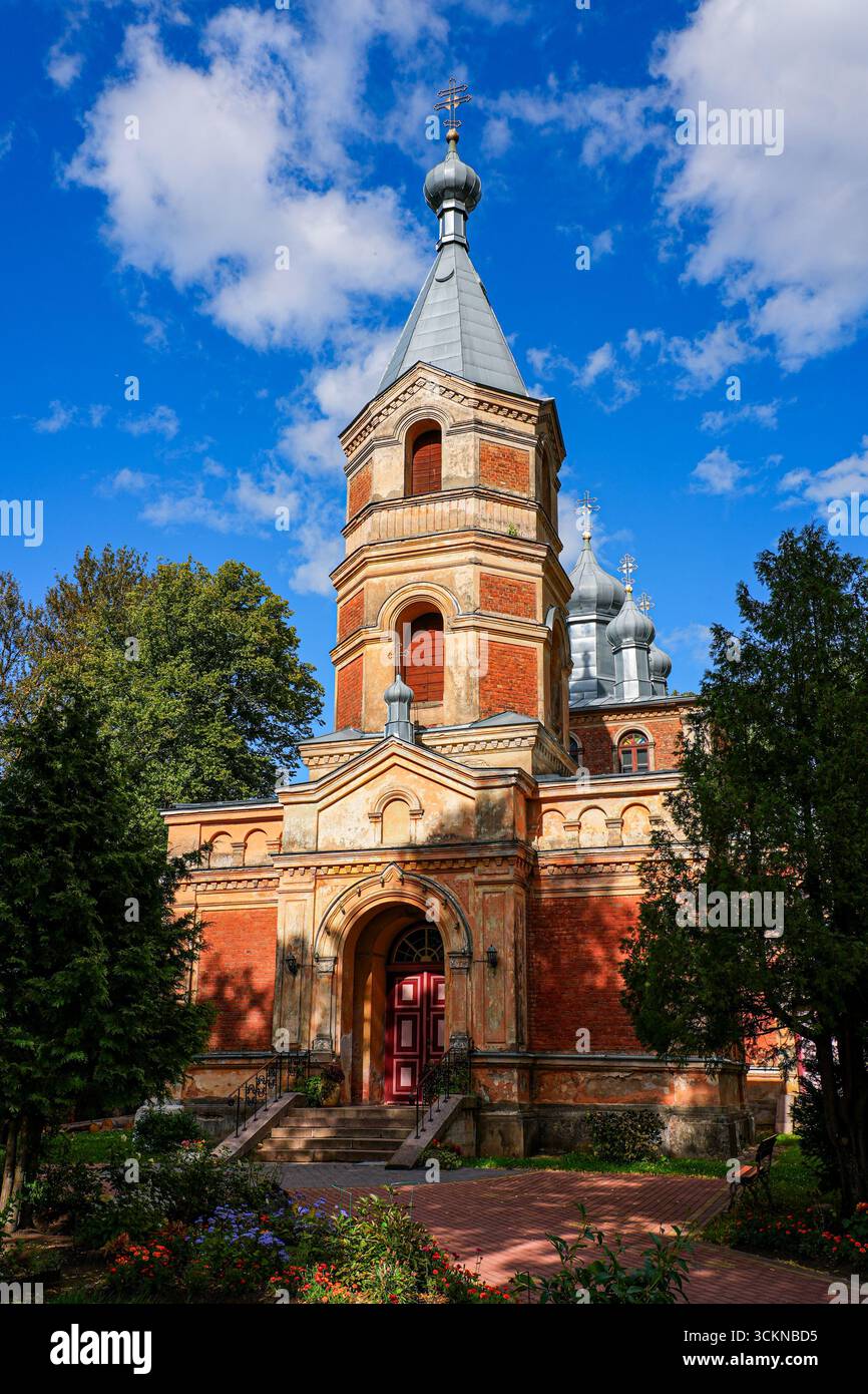 Die orthodoxe Kathedrale St. Isidor in Valga, Estland, im Baltikum Stockfoto