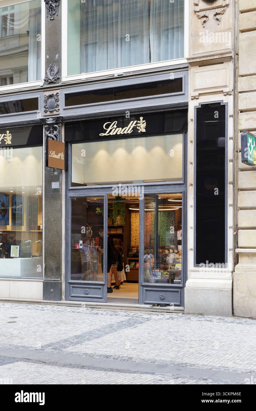 Lindt Ladenfront, Prag, Tschechische Republik Stockfoto