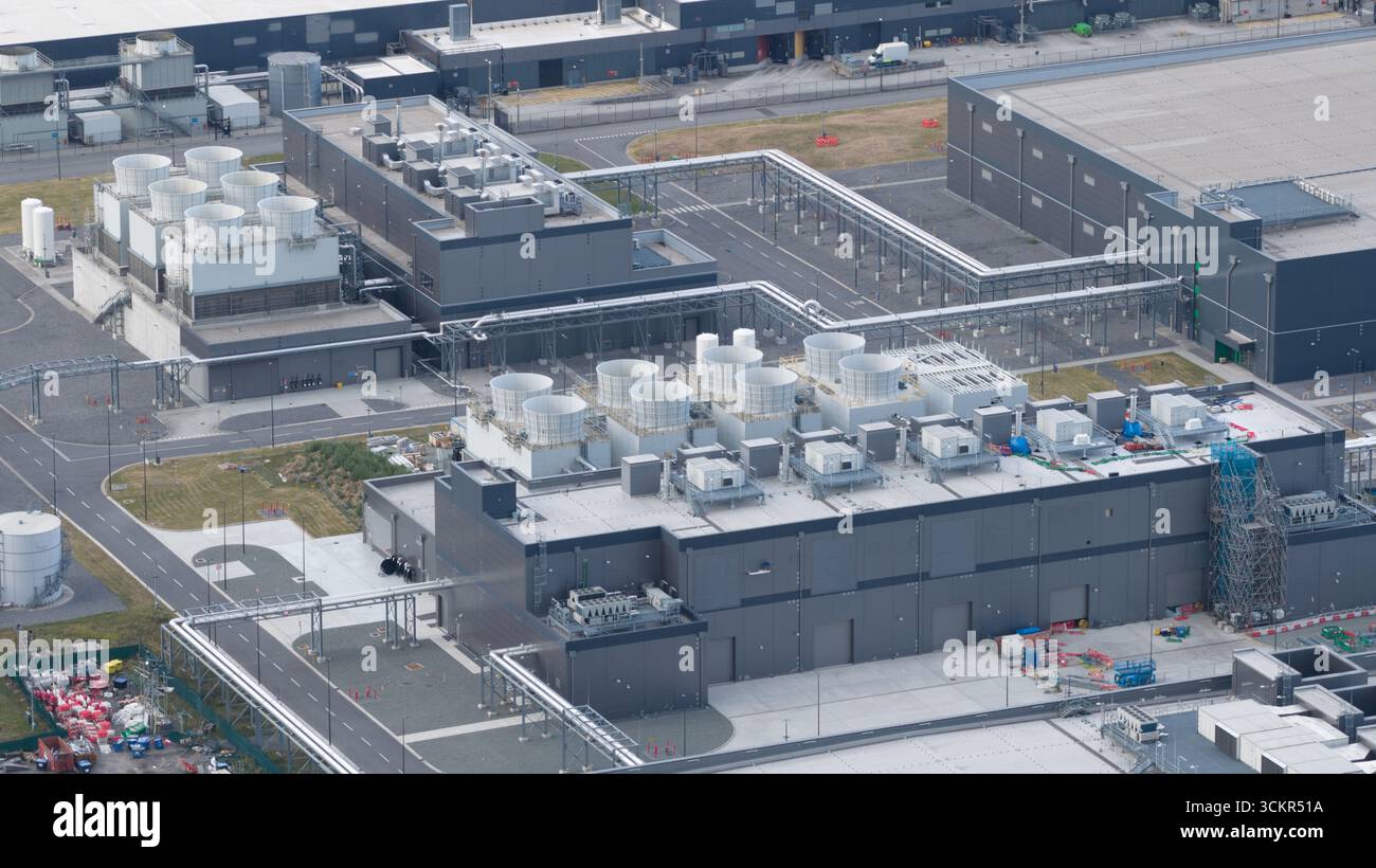 Data Center, Computing Center, Internet Big Data und IT-Infrastruktur in Beglium. Neue moderne Rechenzentren in Saint GhIsland. Stockfoto