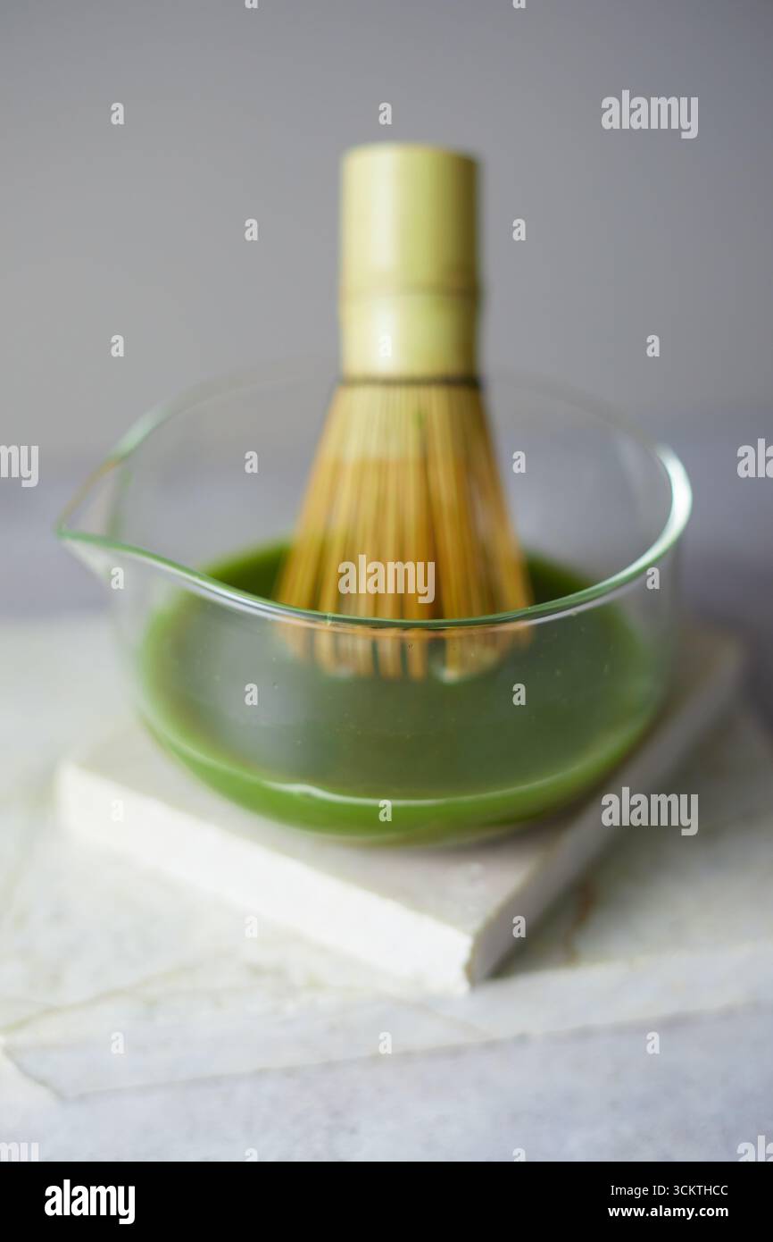 Nahaufnahme reiner Matcha-grüner Tee, Cafe-Menü Stockfoto