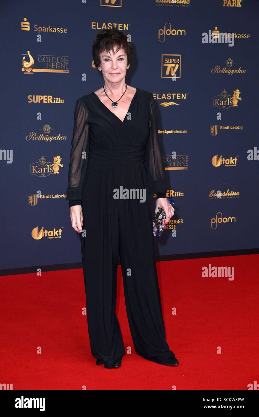 Katrin Sass bei der 31. Verleihung der Goldenen Henne 2025 in der Leipziger Messe. Leipzig, 12.09.2025 *** Katrin Sass bei der Preisverleihung des Goldenen Hen 2025 31 auf der Leipziger Messe Leipzig, 12 09 2025 Foto:Xn.xKubelkax/xFuturexImagex henne 5840 Stockfoto