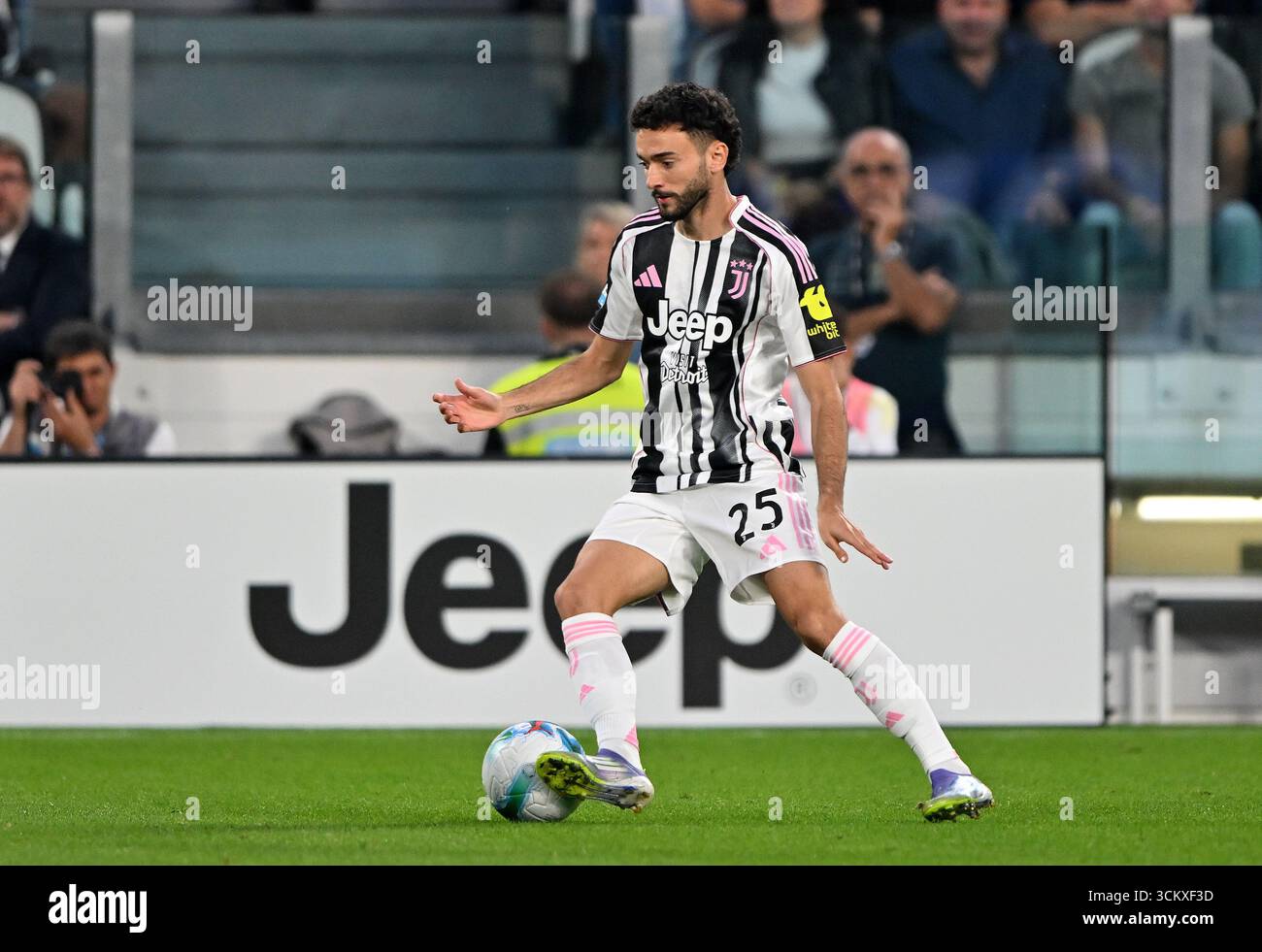 Joao Mario vom Juventus FC während des Spiels der Serie A zwischen Juventus FC und FC Internazionale im Allianz Stadium am 13. September 2025 in Turin. (Foto: Chris Ricco) Stockfoto