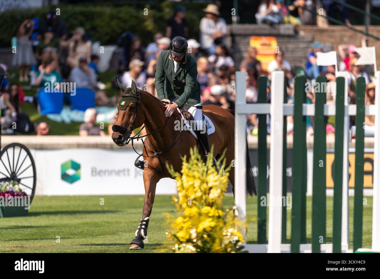 Jordan Coyle aus Irland, Reiten Chaccolino, tritt am 6. September in der ersten Runde des BMO Nations Cups 2025 während der Spruce Meadows „Masters“ an Stockfoto