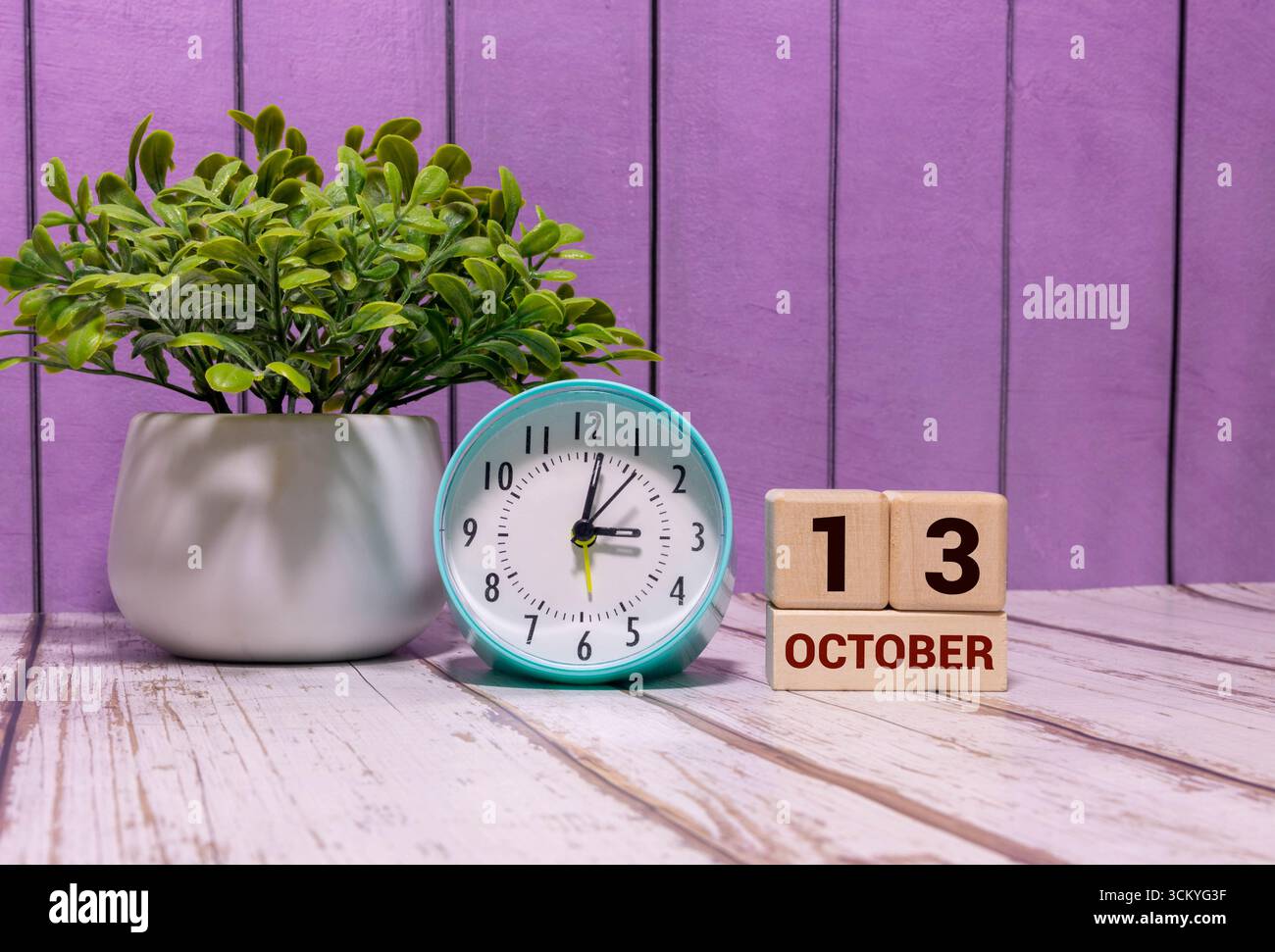 Speichern Sie das Datum in einem Kalender - 13. Oktober Stockfoto