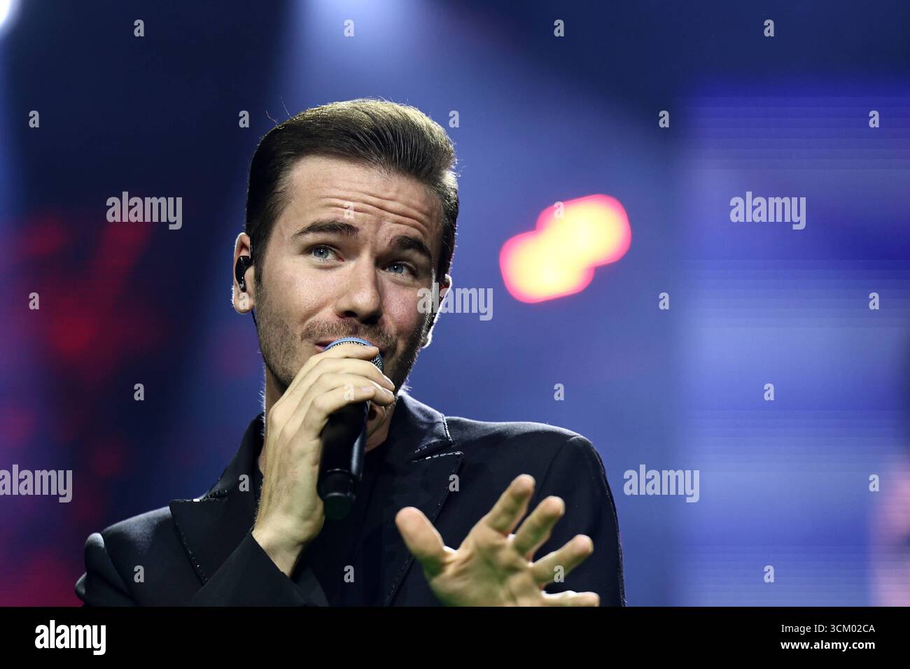 Die Schlagernacht des Jahres - Erfurt NUR FUER REDAKTIONELLE ZWECKE 13.09.2025, Erfurt, die Schlagernacht des Jahres im Bild: Eric Philippi *** die Hit-Song-Nacht des Jahres Erfurt FÜR REDAKTIONELLE ZWECKE NUR 13 09 2025, Erfurt, die Hit-Song-Nacht des Jahres im Bild Eric Philippi Stockfoto Die Schlagernacht des Jahres - Erfurt NUR FUER REDAKTIONELLE ZWECKE 13.09.2025, Erfurt, die Schlagernacht des Jahres im Bild: Eric Philippi *** die Hit-Song-Nacht des Jahres Erfurt FÜR REDAKTIONELLE ZWECKE NUR 13 09 2025, Erfurt, die Hit-Song-Nacht des Jahres im Bild Eric Philippi Stockfoto